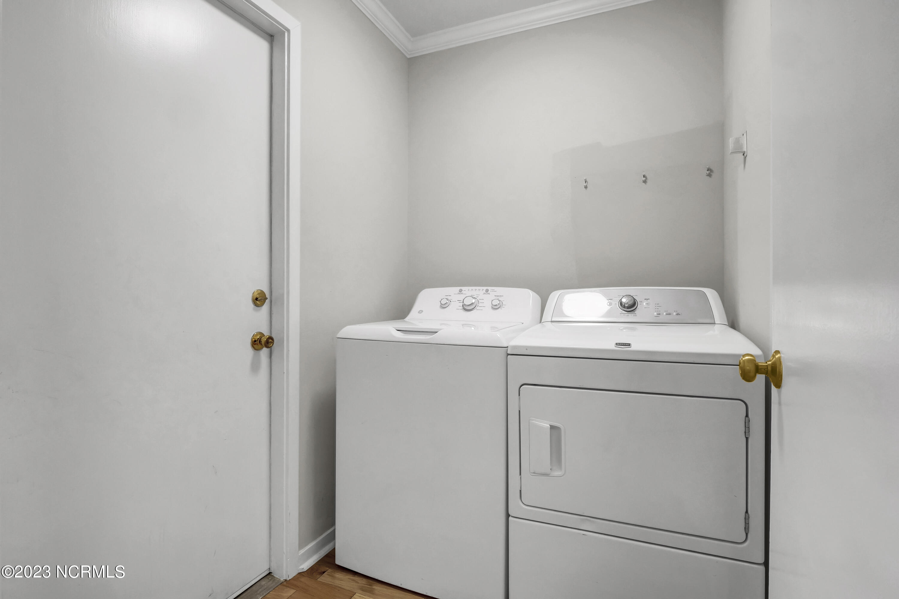 1300 Two Mile Circle E