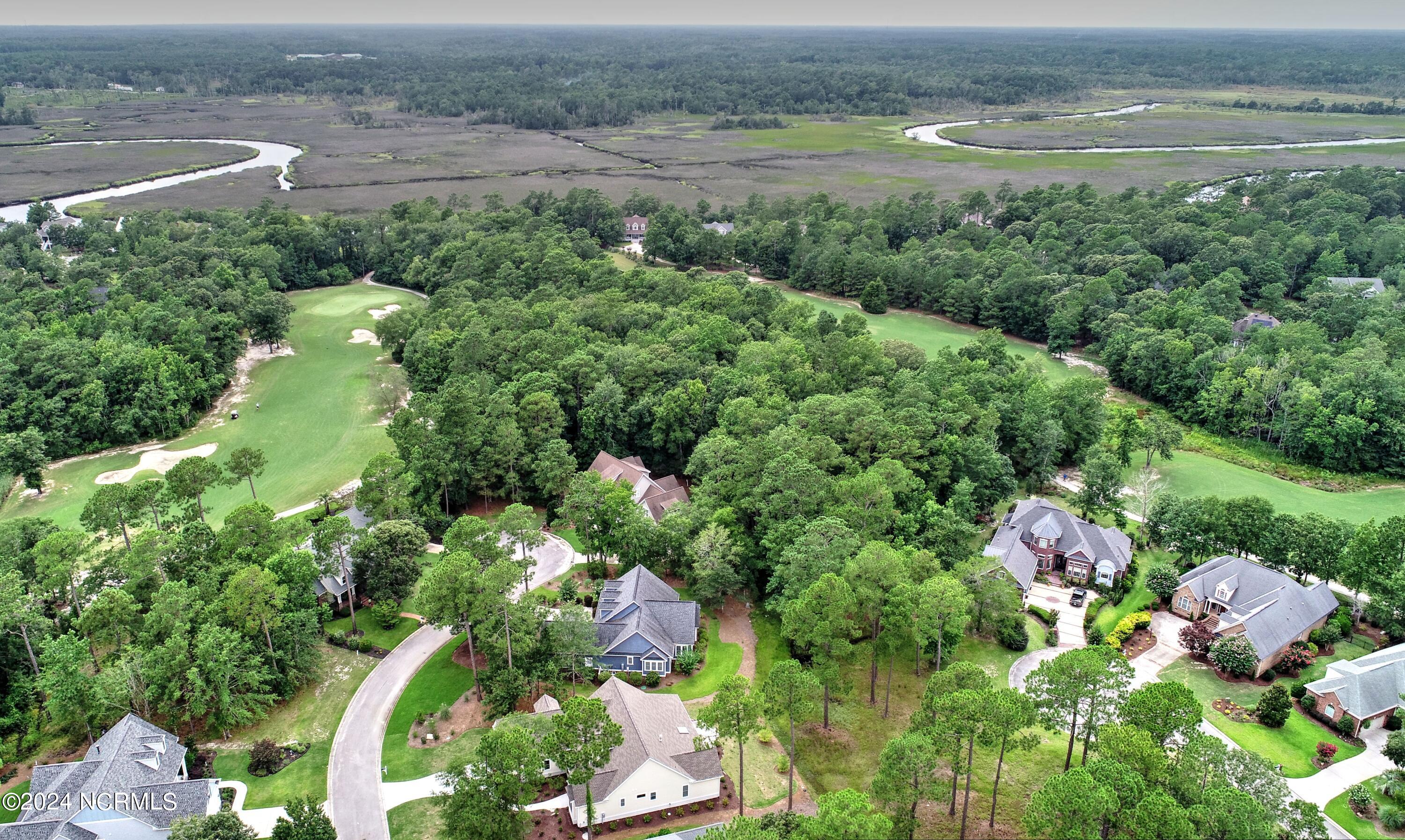 114 Plantation Passage Drive SE