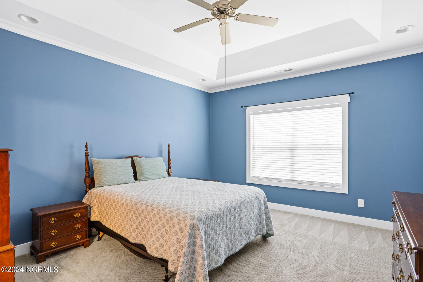 365 Southbend Court NE