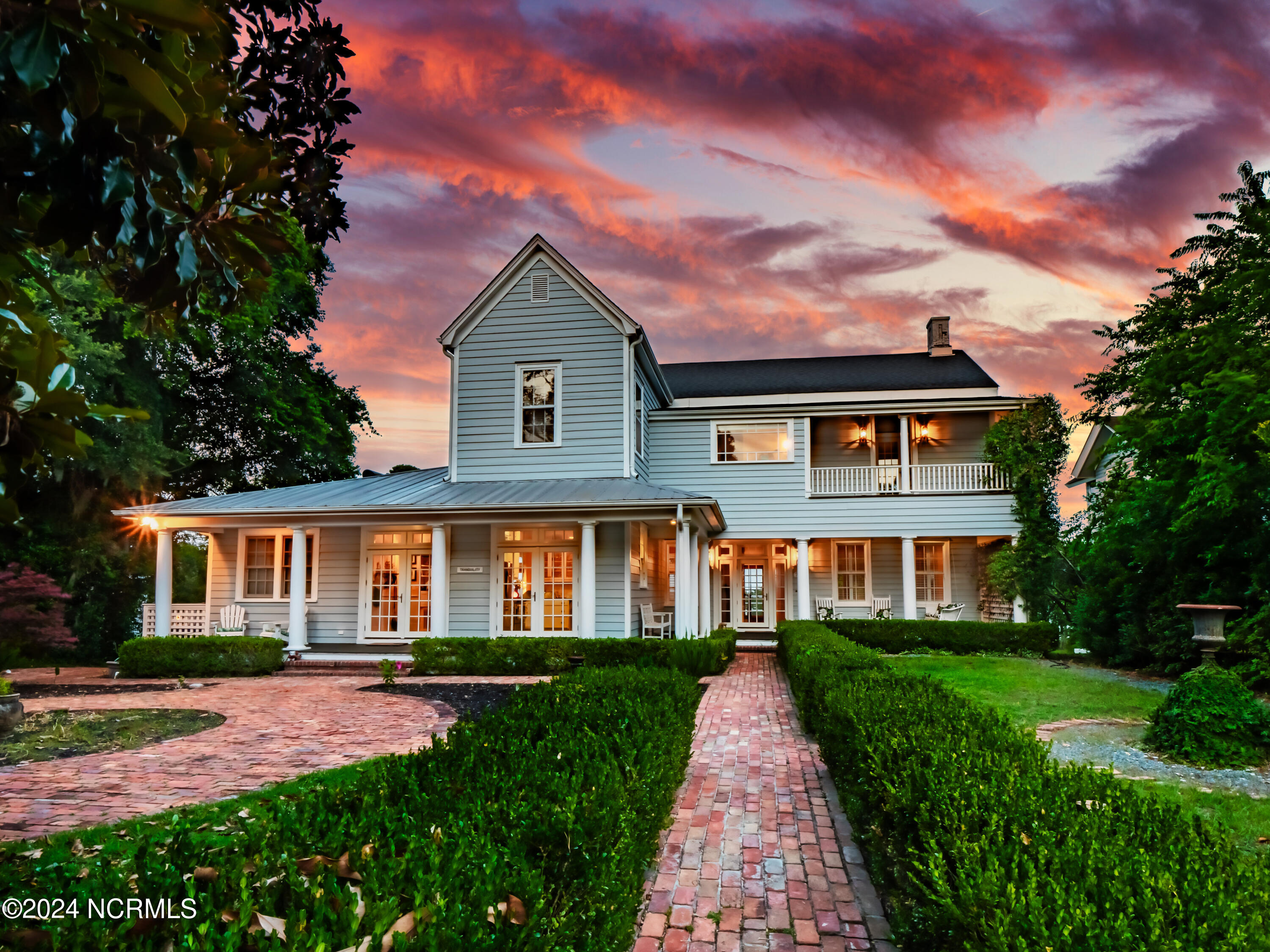 7405 Masonboro Sound Road