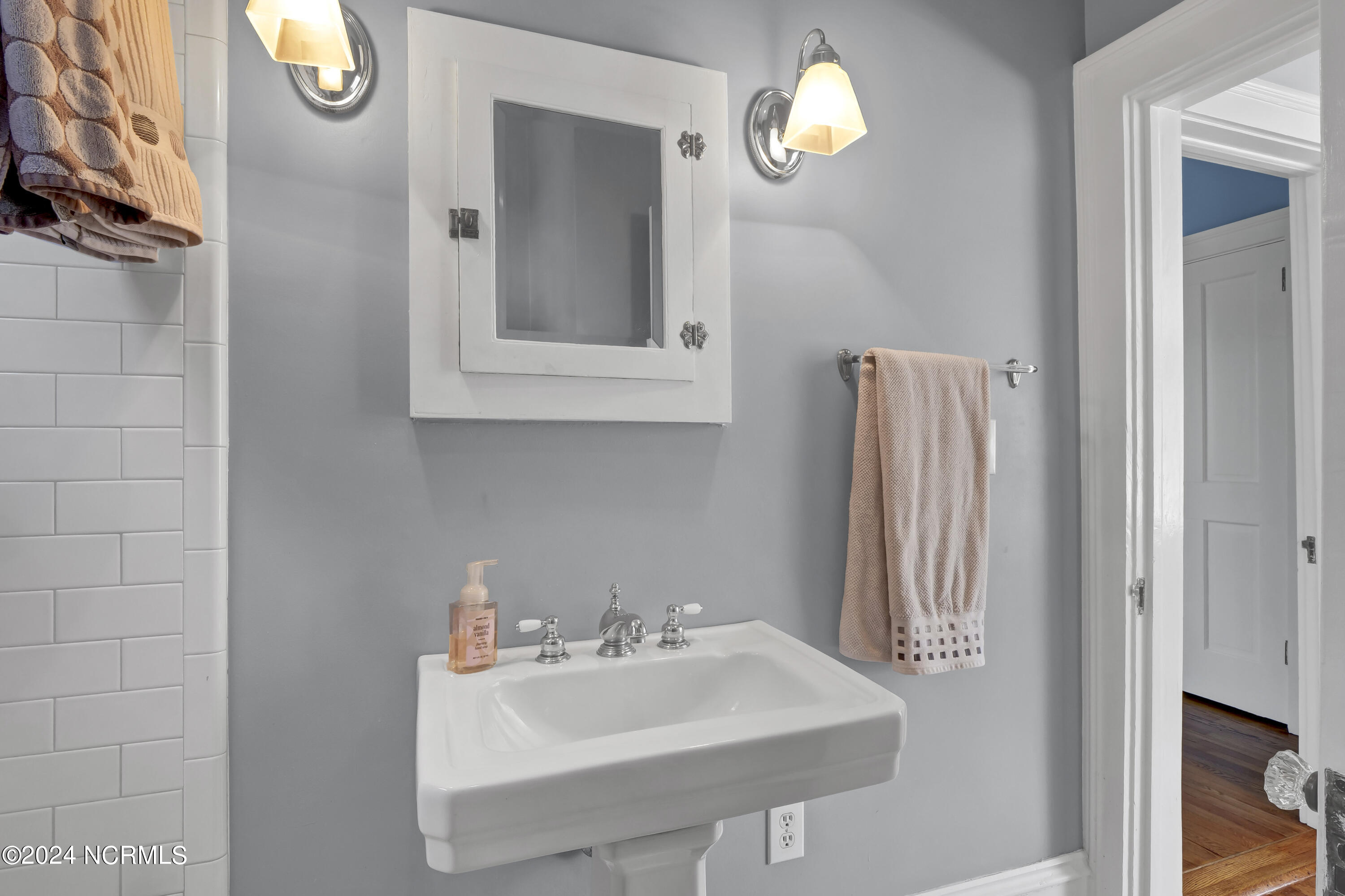 7405 Masonboro Sound Road