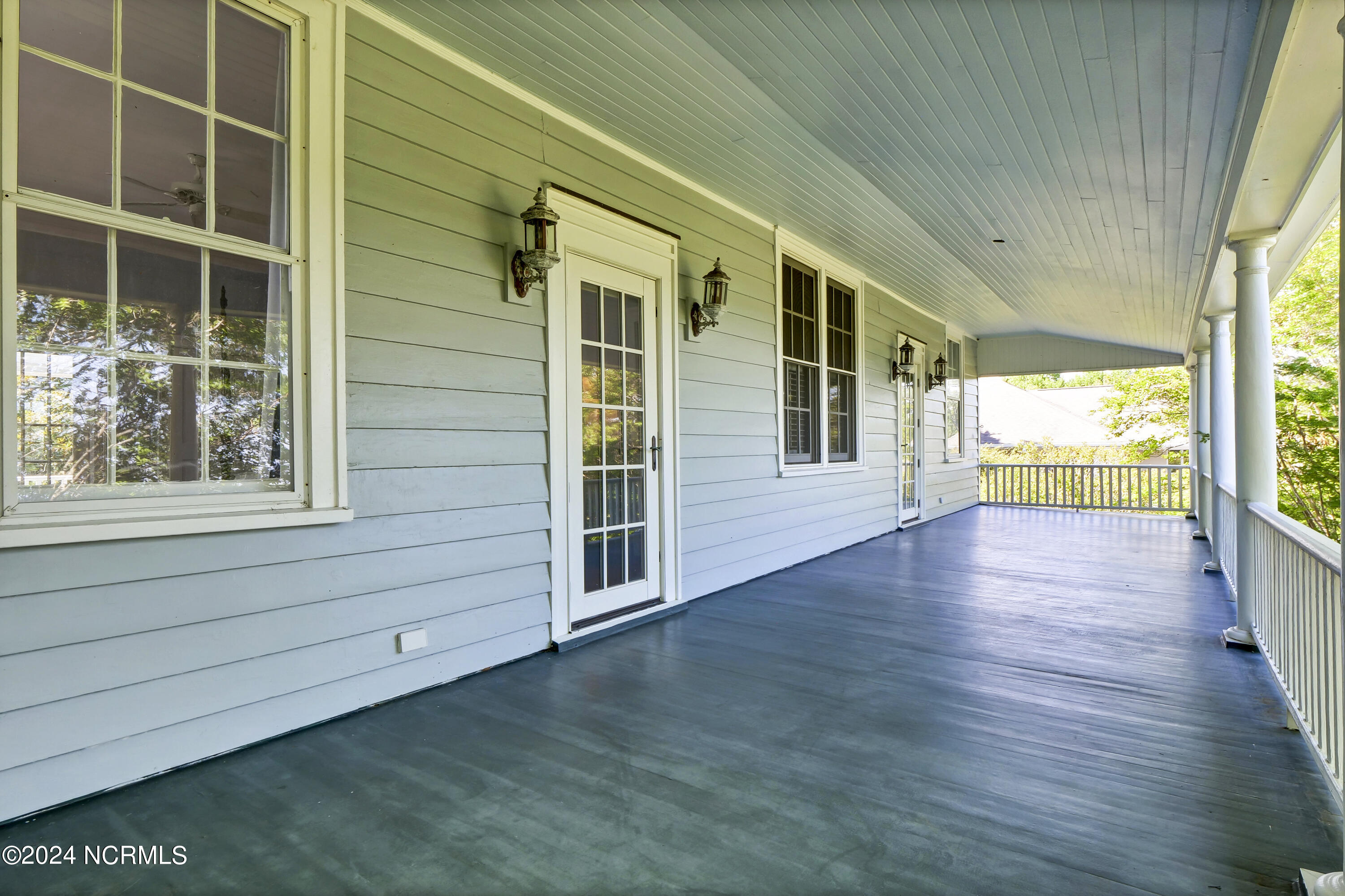 7405 Masonboro Sound Road