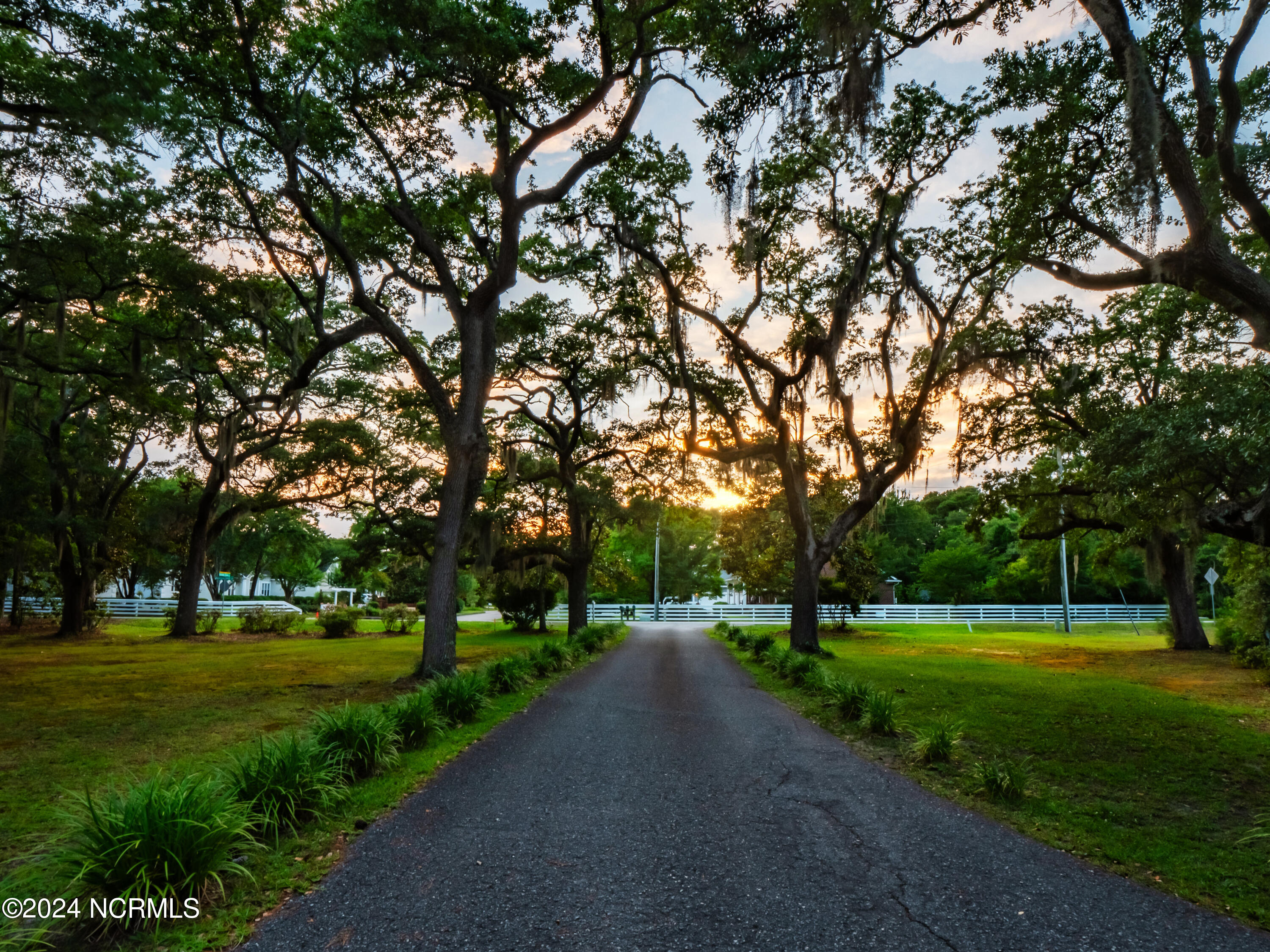 7405 Masonboro Sound Road