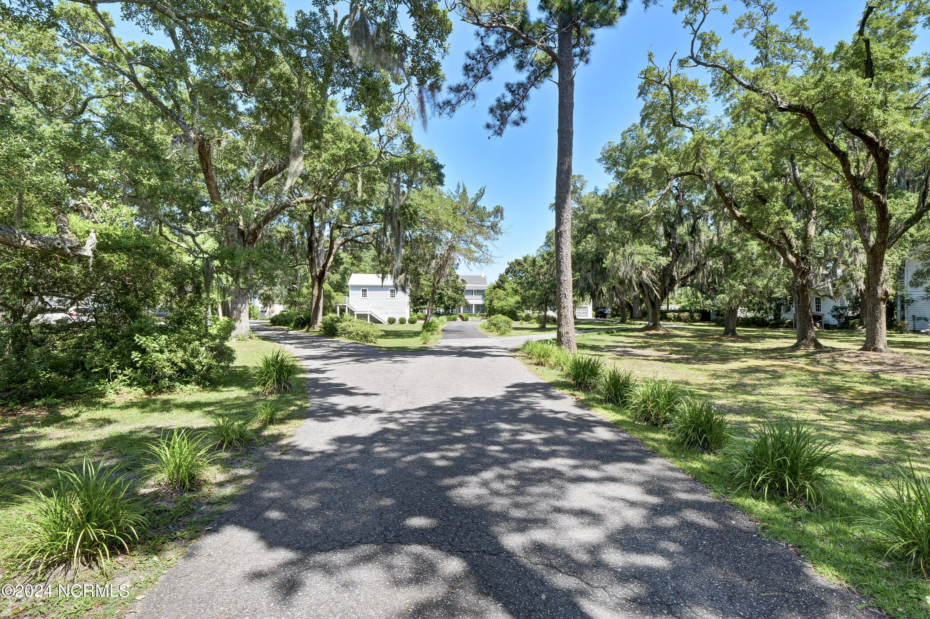 7405 Masonboro Sound Road