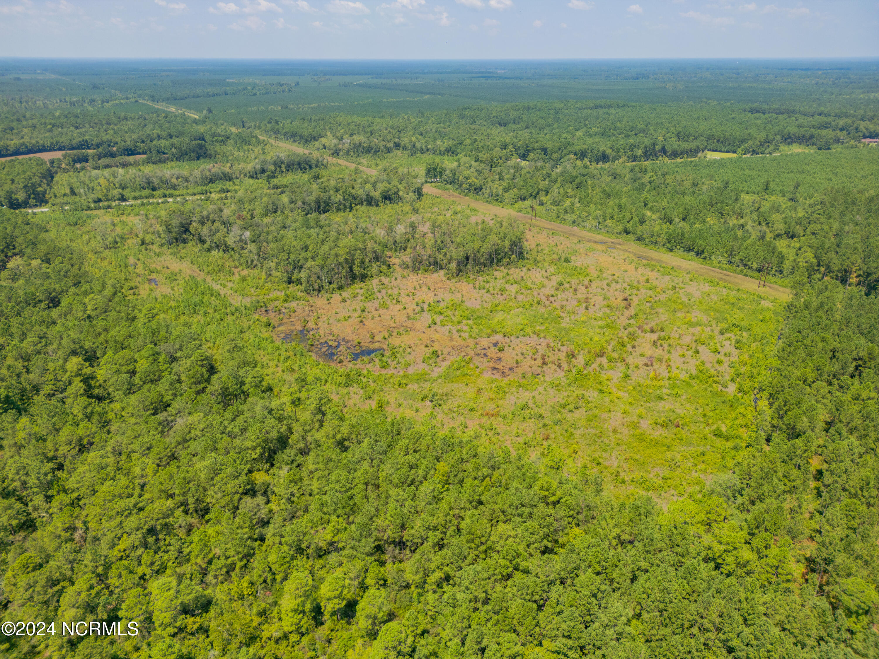 Near 949 General Howe Hwy Road