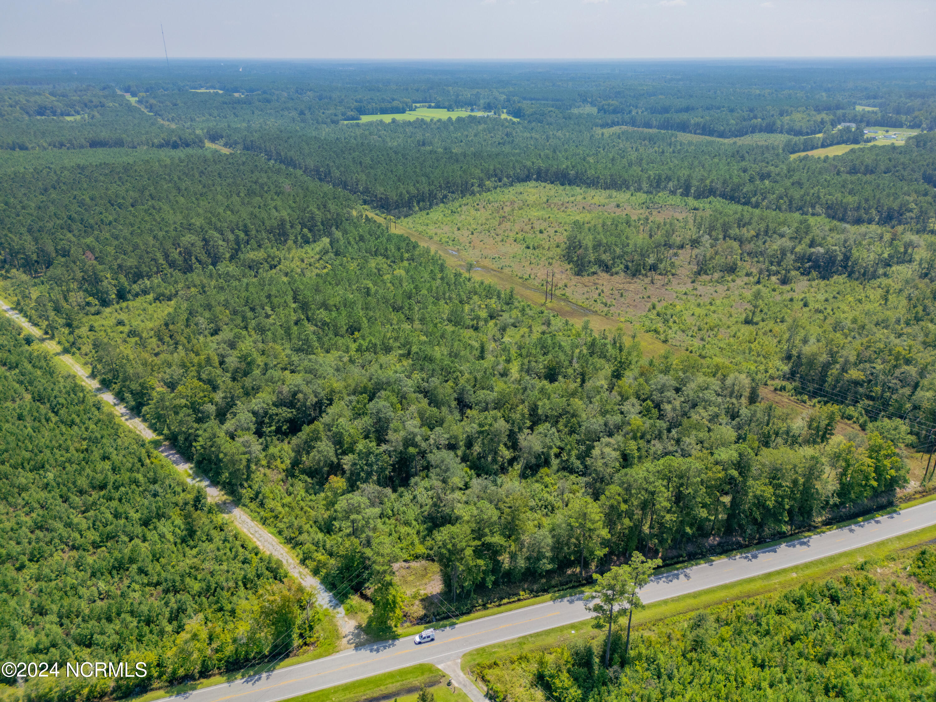 Near 949 General Howe Hwy Road