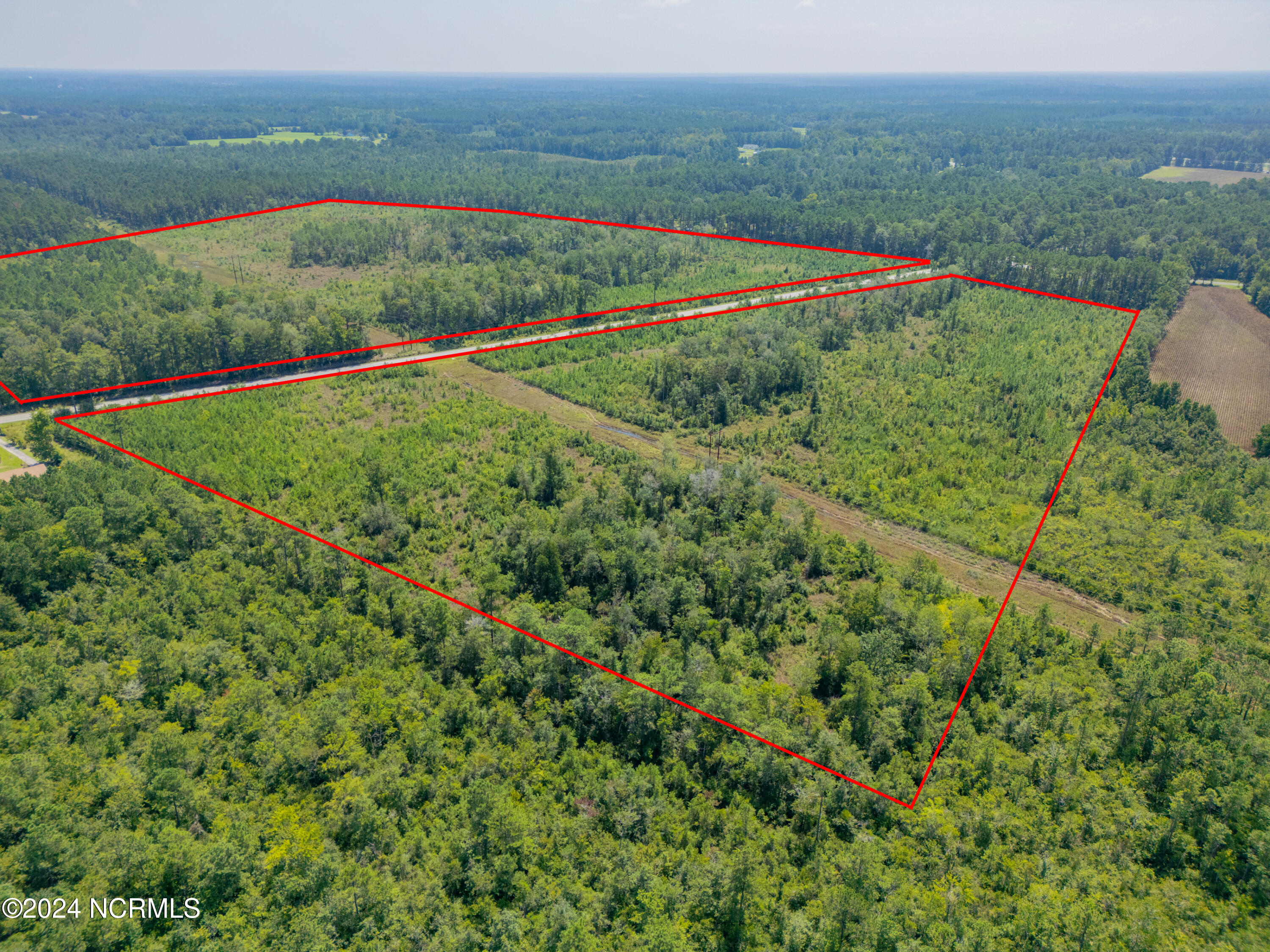 Near 949 General Howe Hwy Road