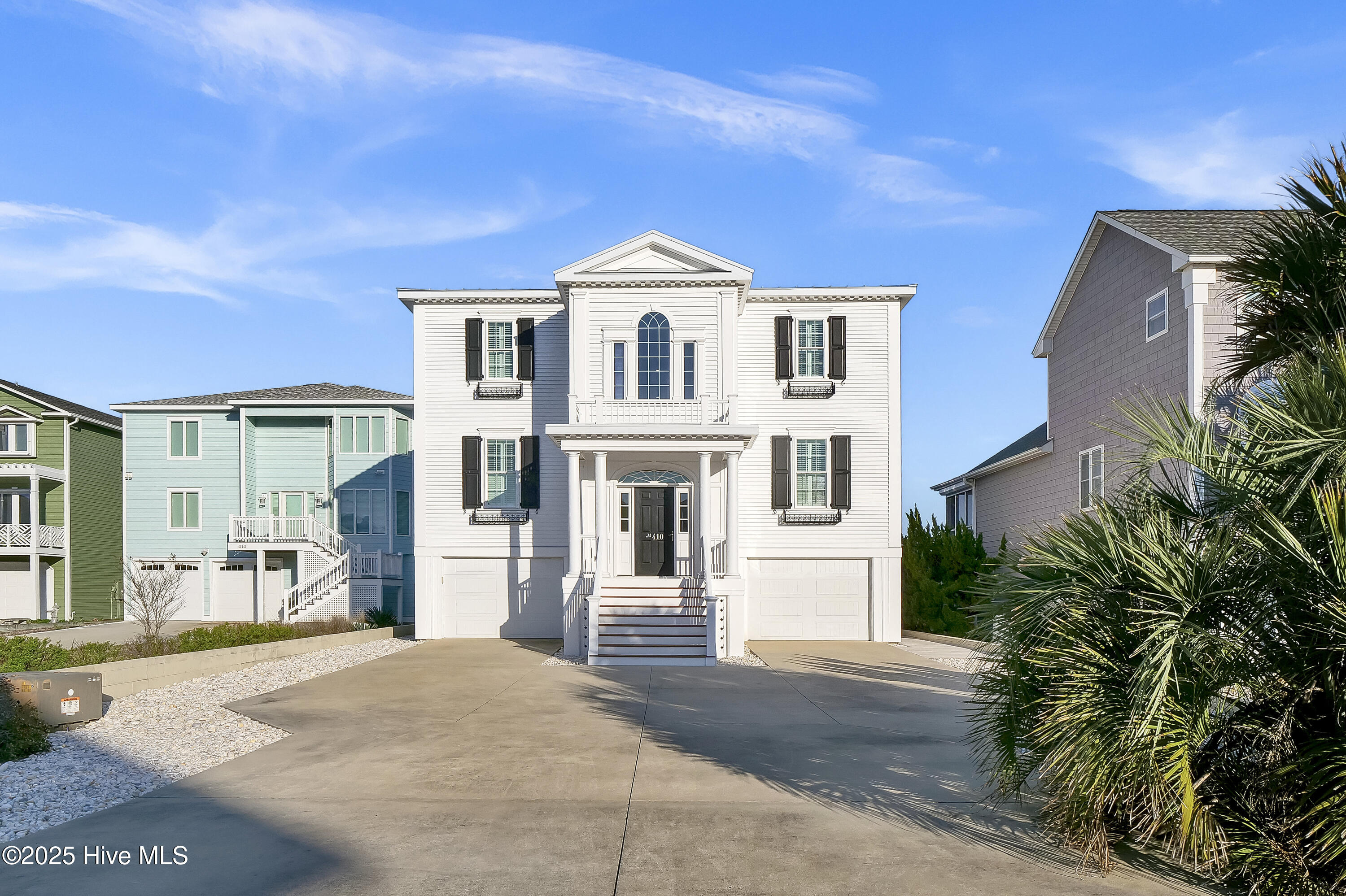 410 Fort Fisher Boulevard N, Kure Beach