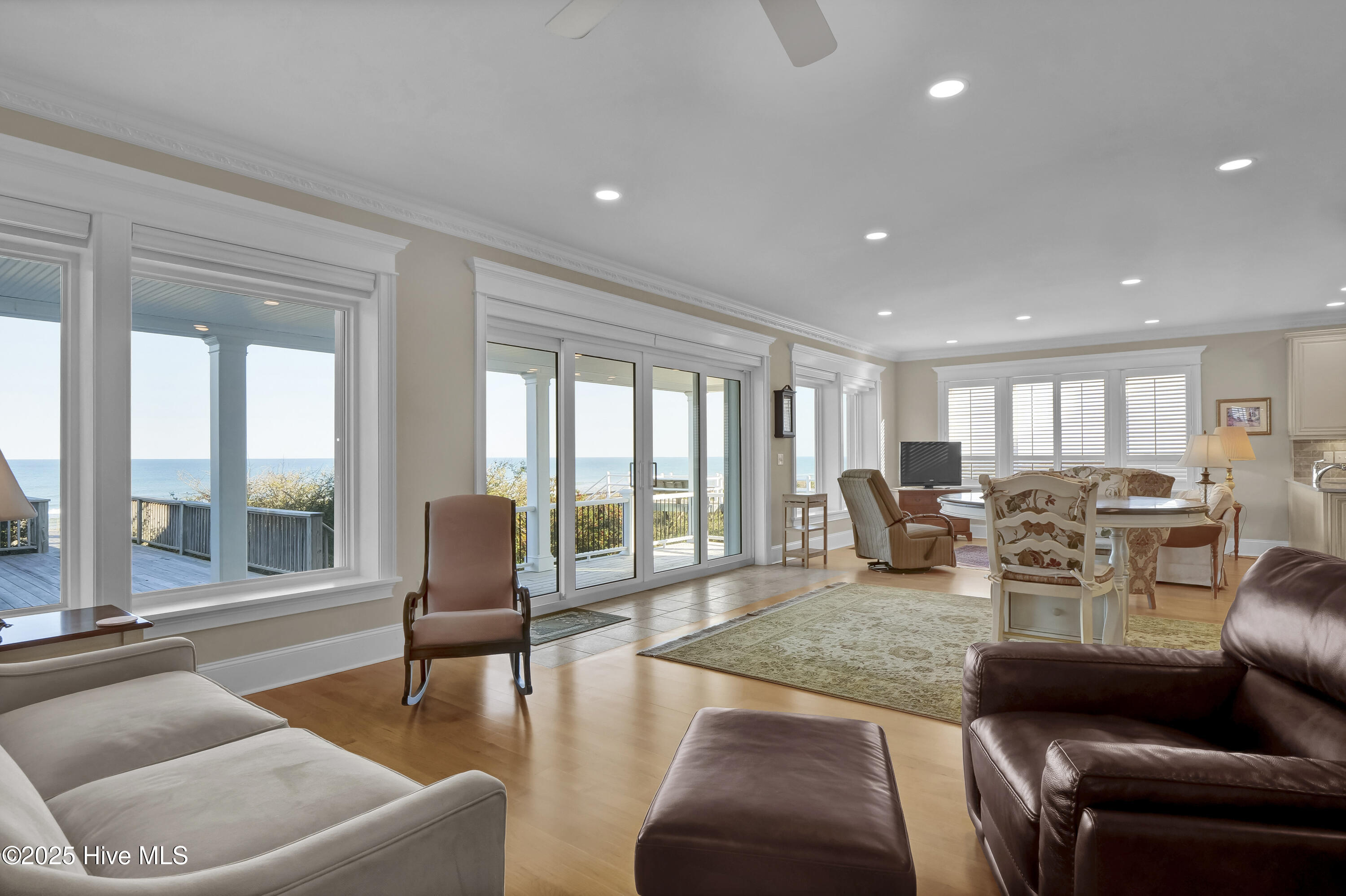 410 Fort Fisher Boulevard N, Kure Beach