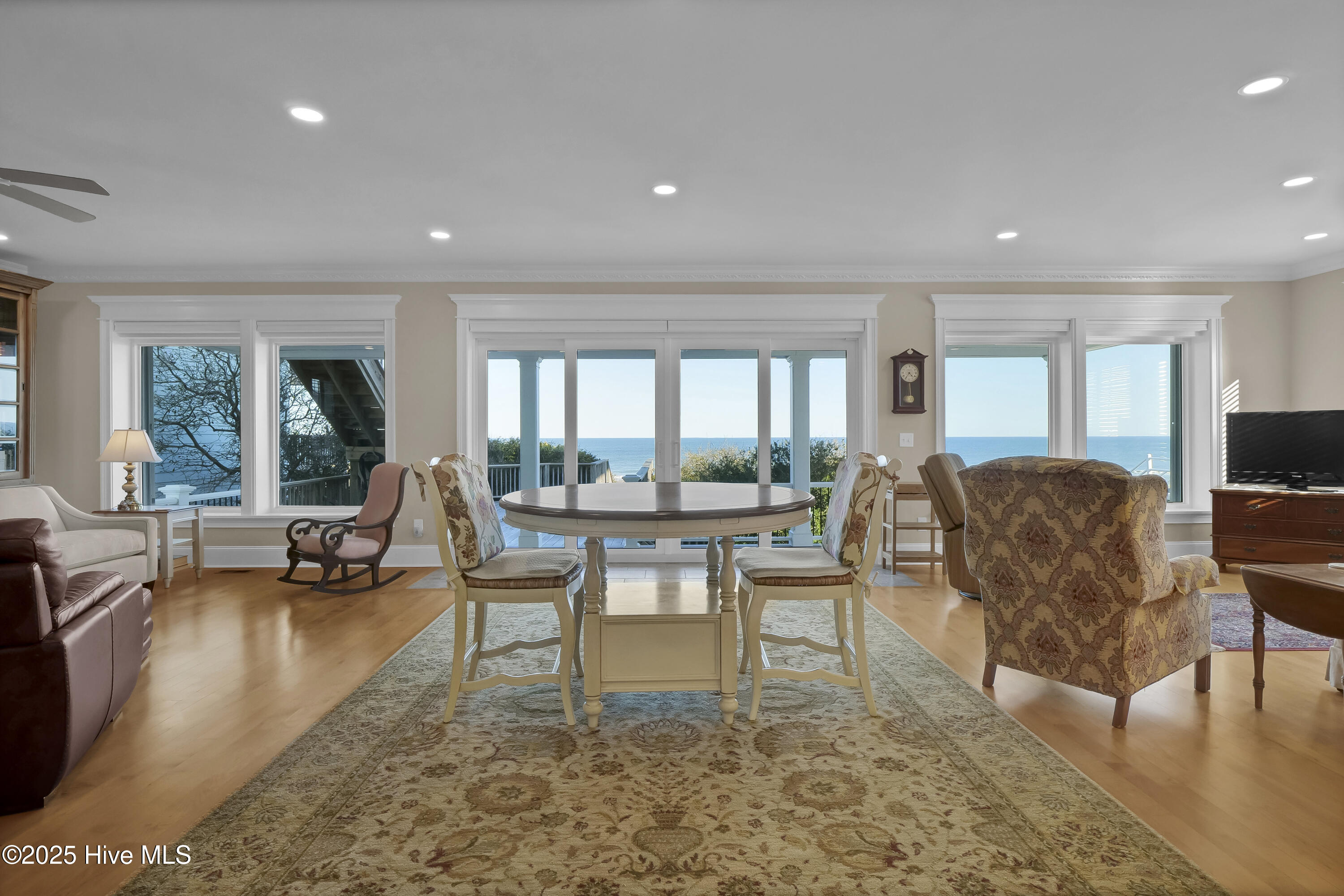 410 Fort Fisher Boulevard N, Kure Beach