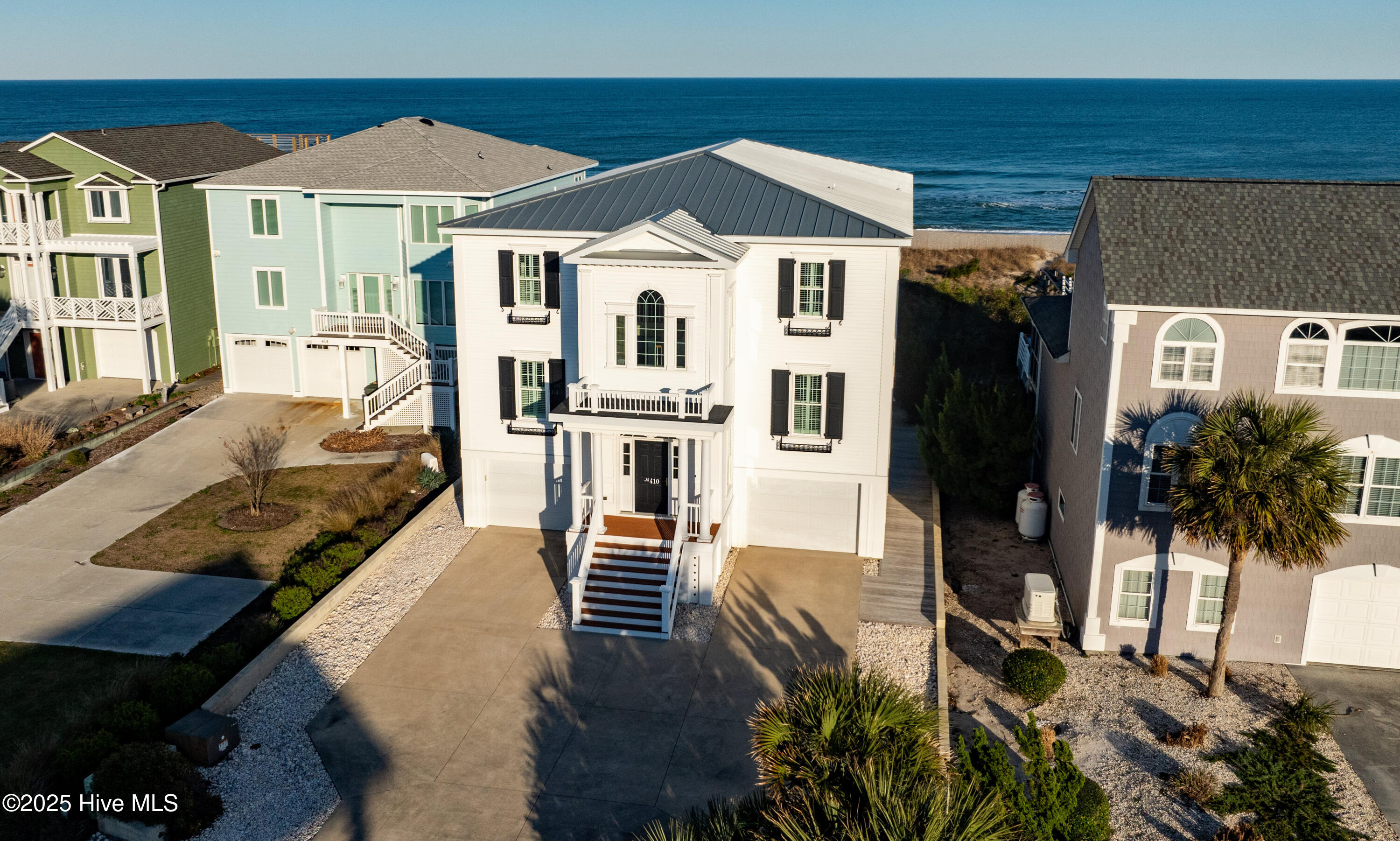 410 Fort Fisher Boulevard N, Kure Beach