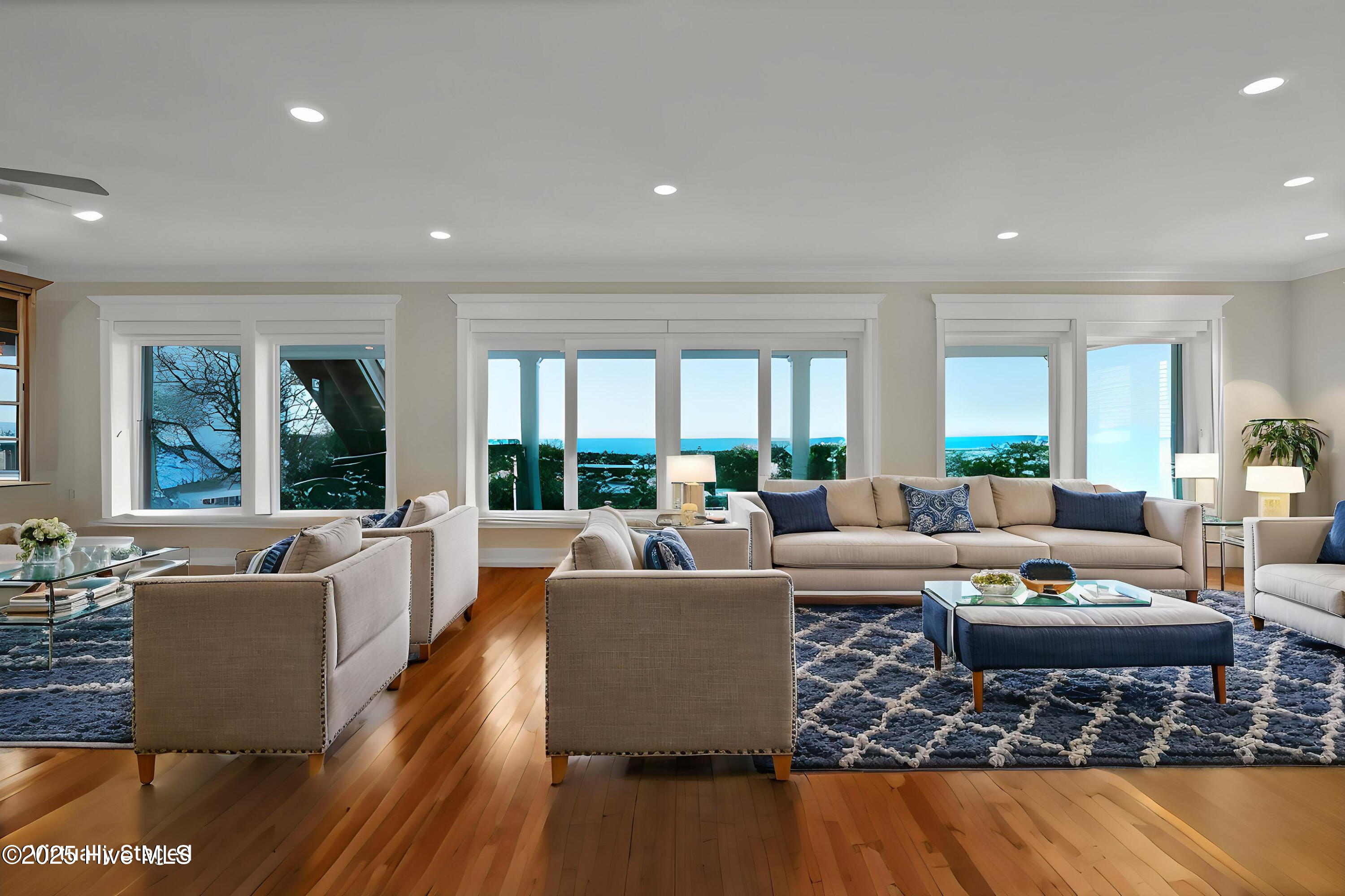 410 Fort Fisher Boulevard N, Kure Beach