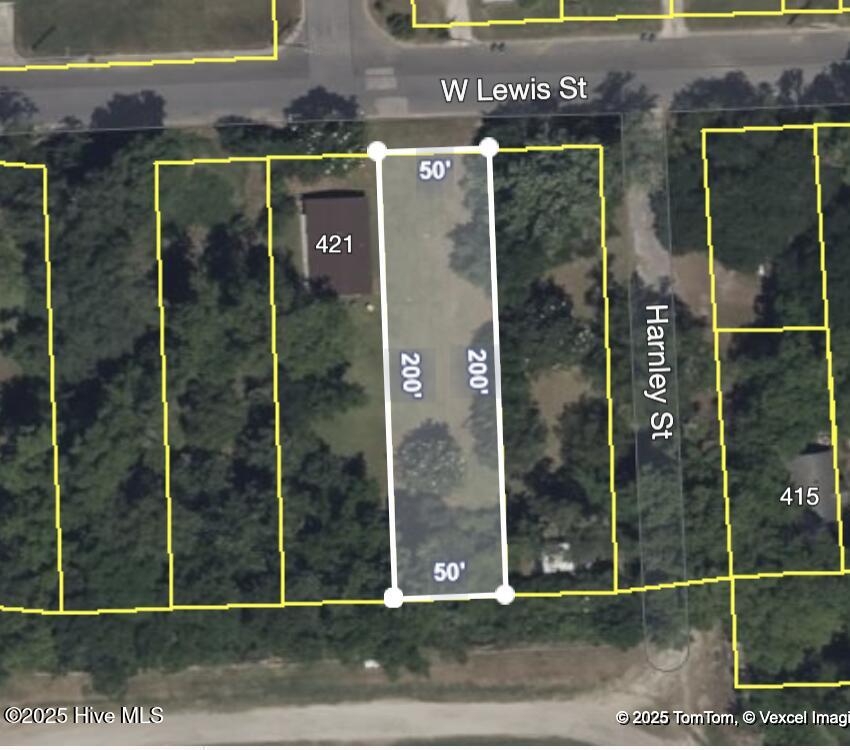 Near 421 W Lewis Street