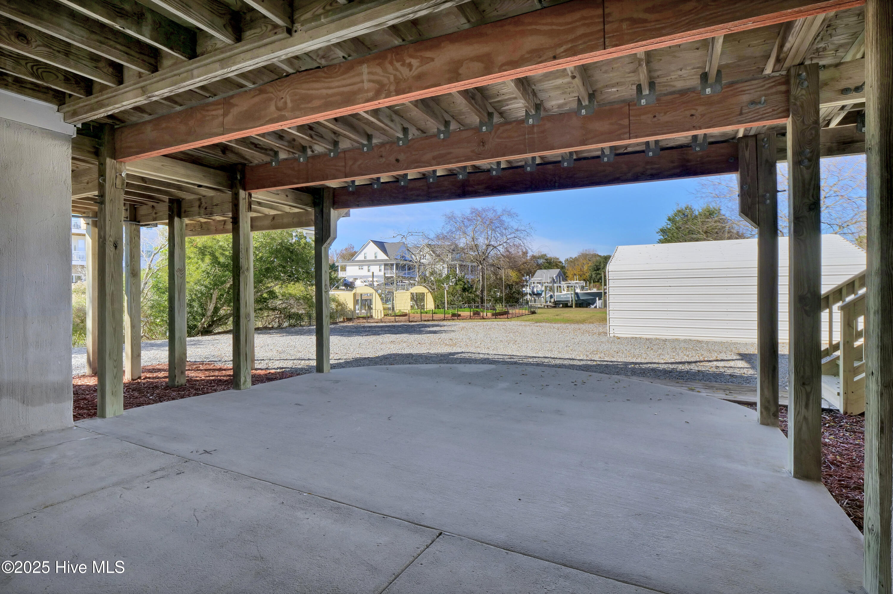 1017 Mallard Bay Road