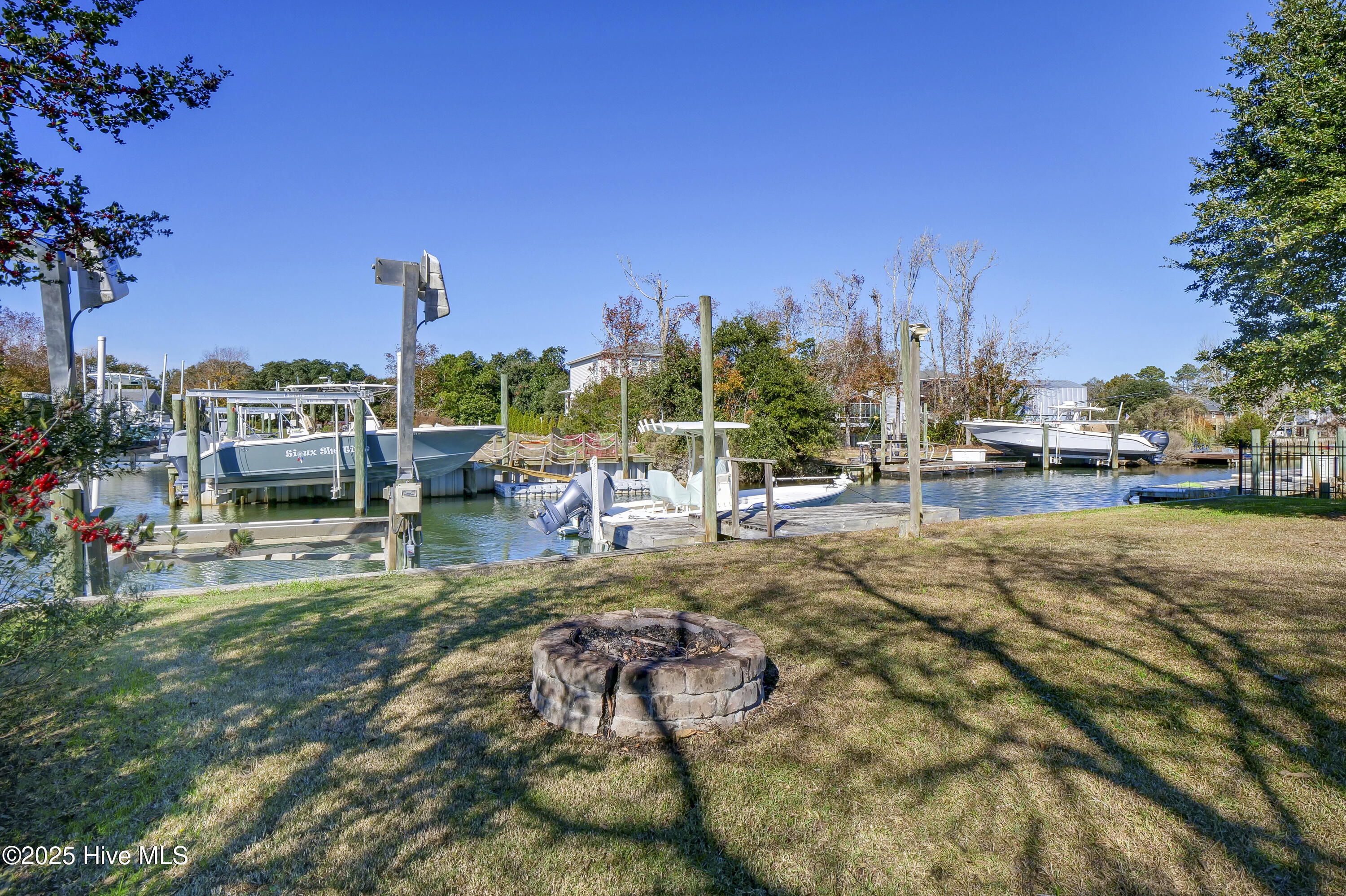 1017 Mallard Bay Road