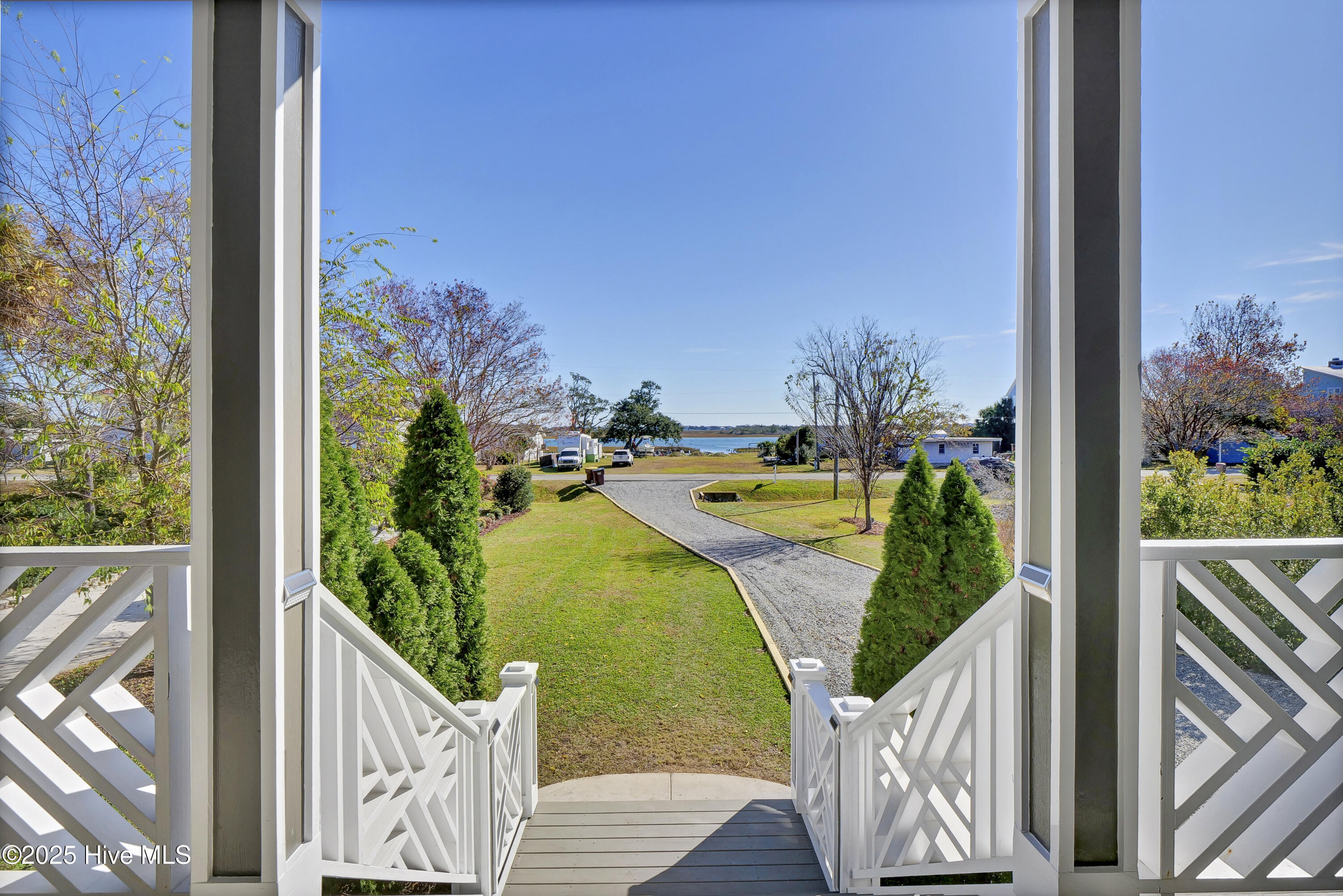 1017 Mallard Bay Road