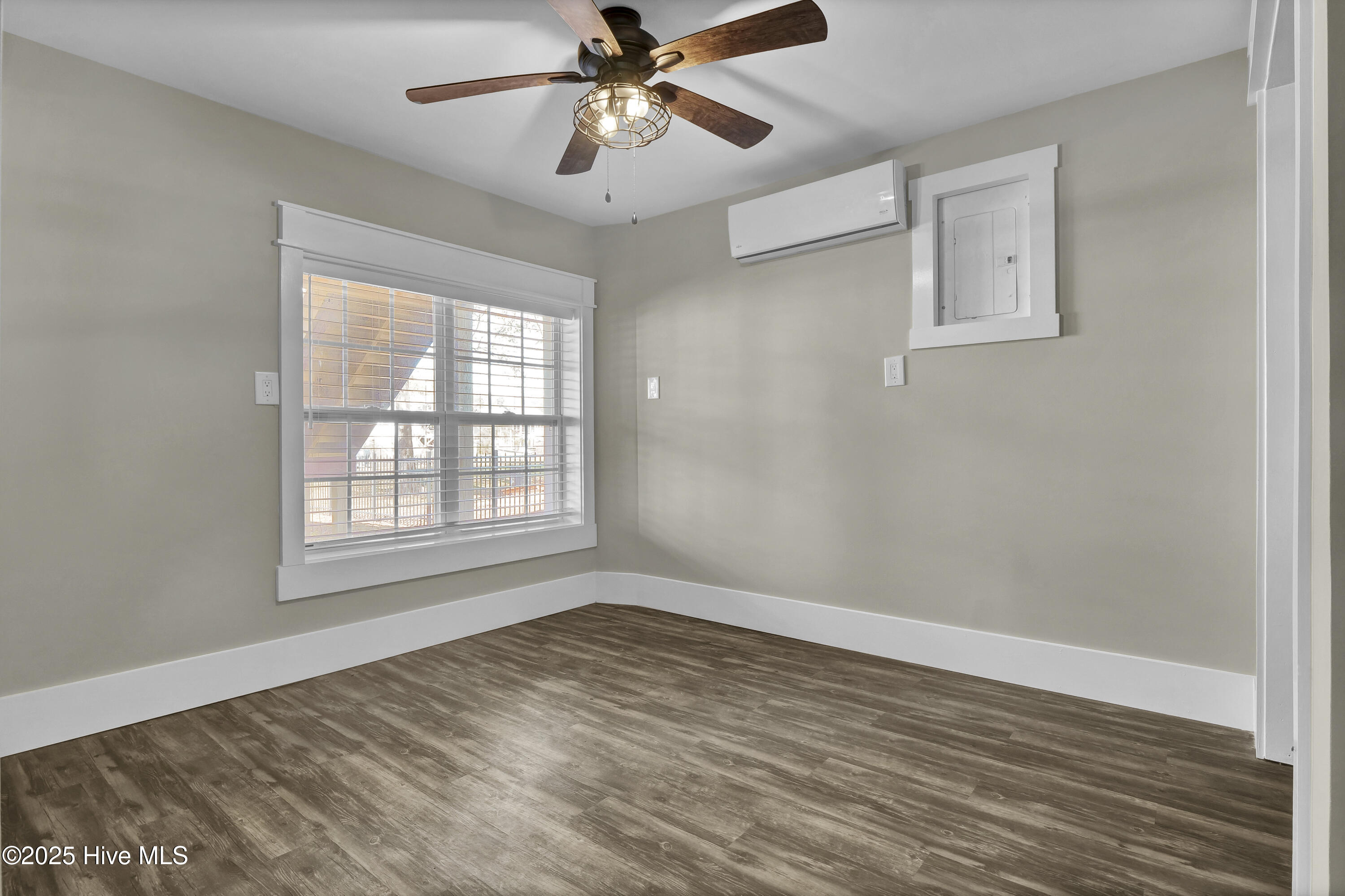 1017 Mallard Bay Road