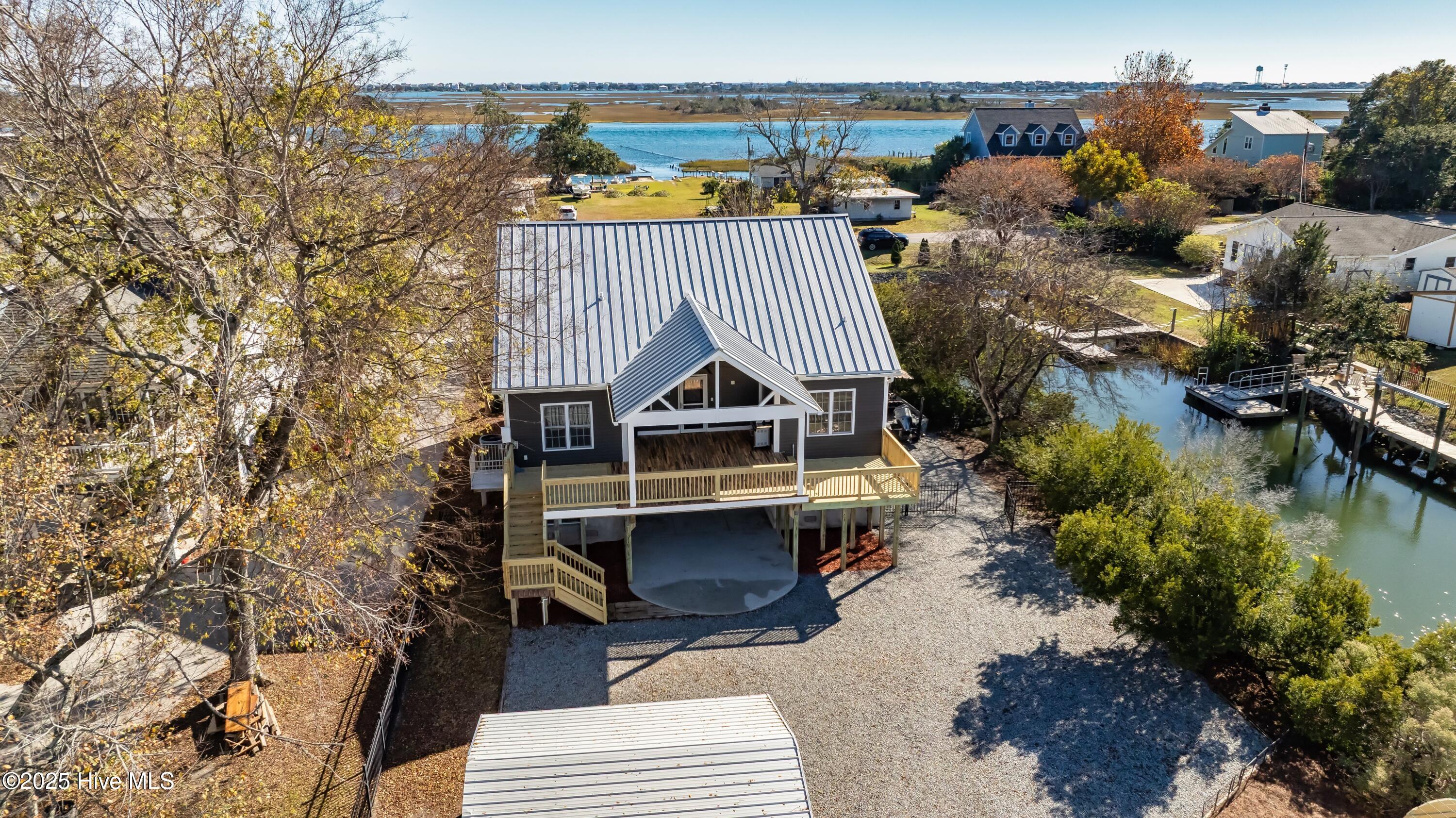 1017 Mallard Bay Road