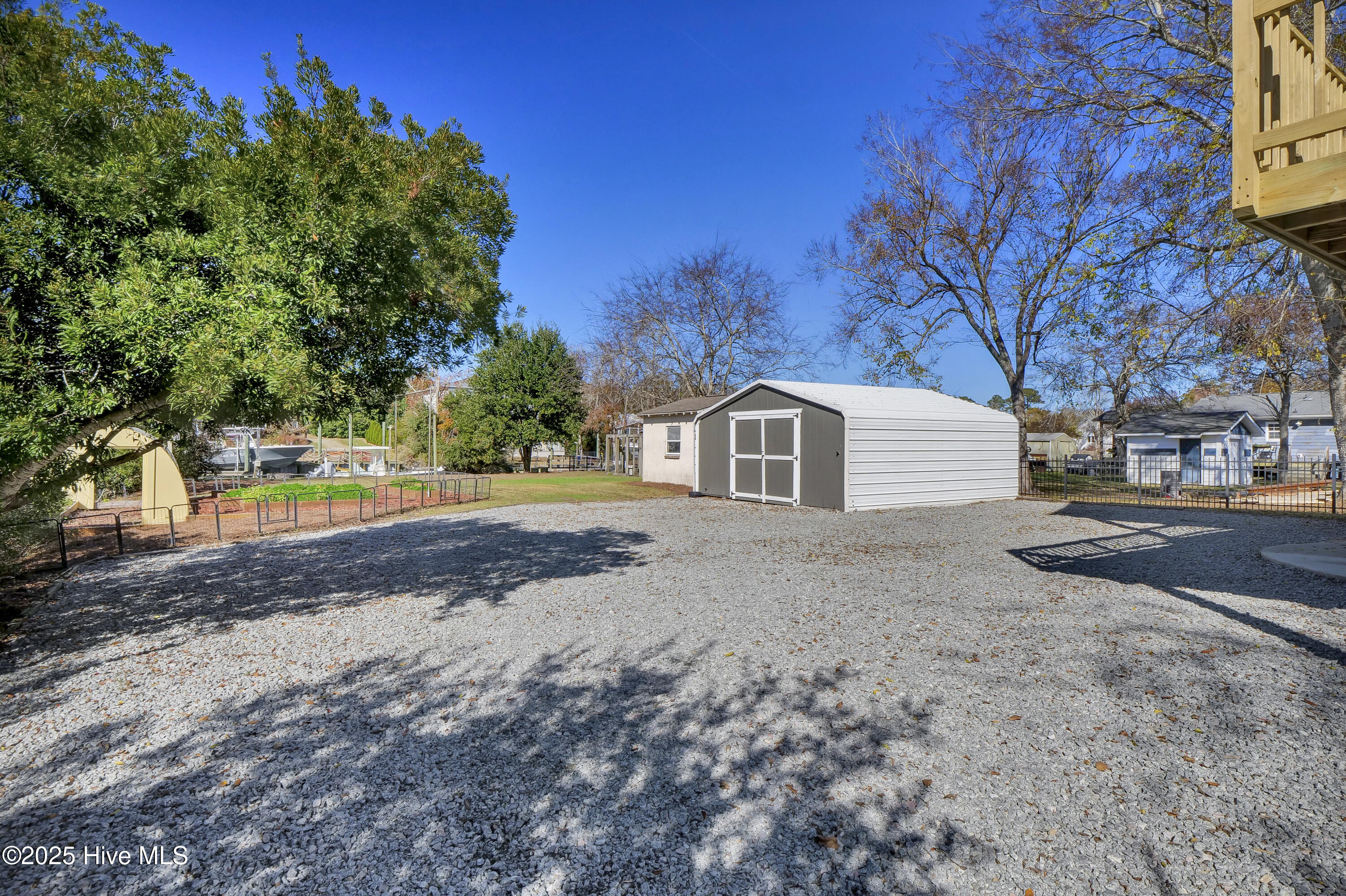 1017 Mallard Bay Road