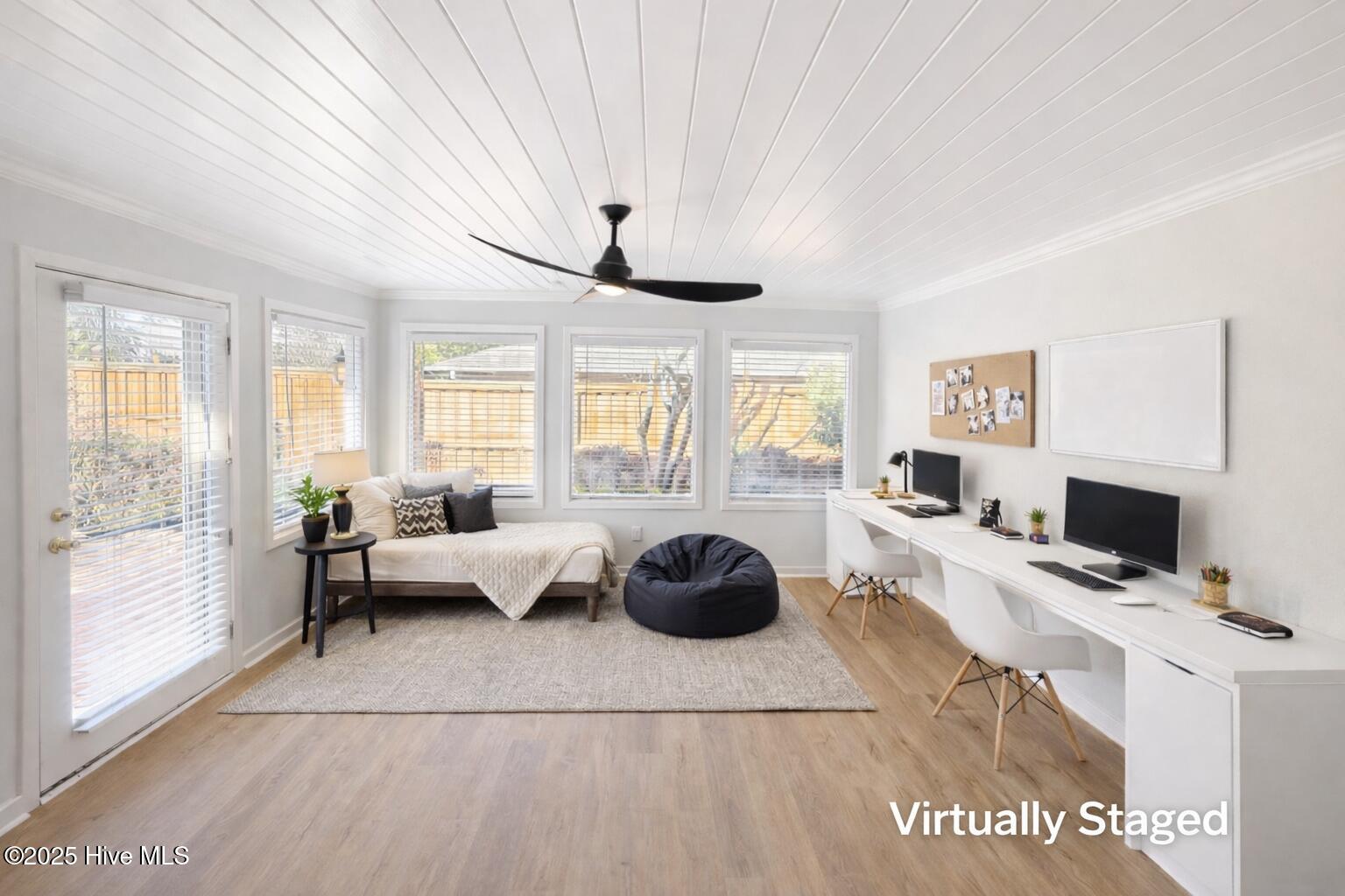 1210 Bayside Circle W