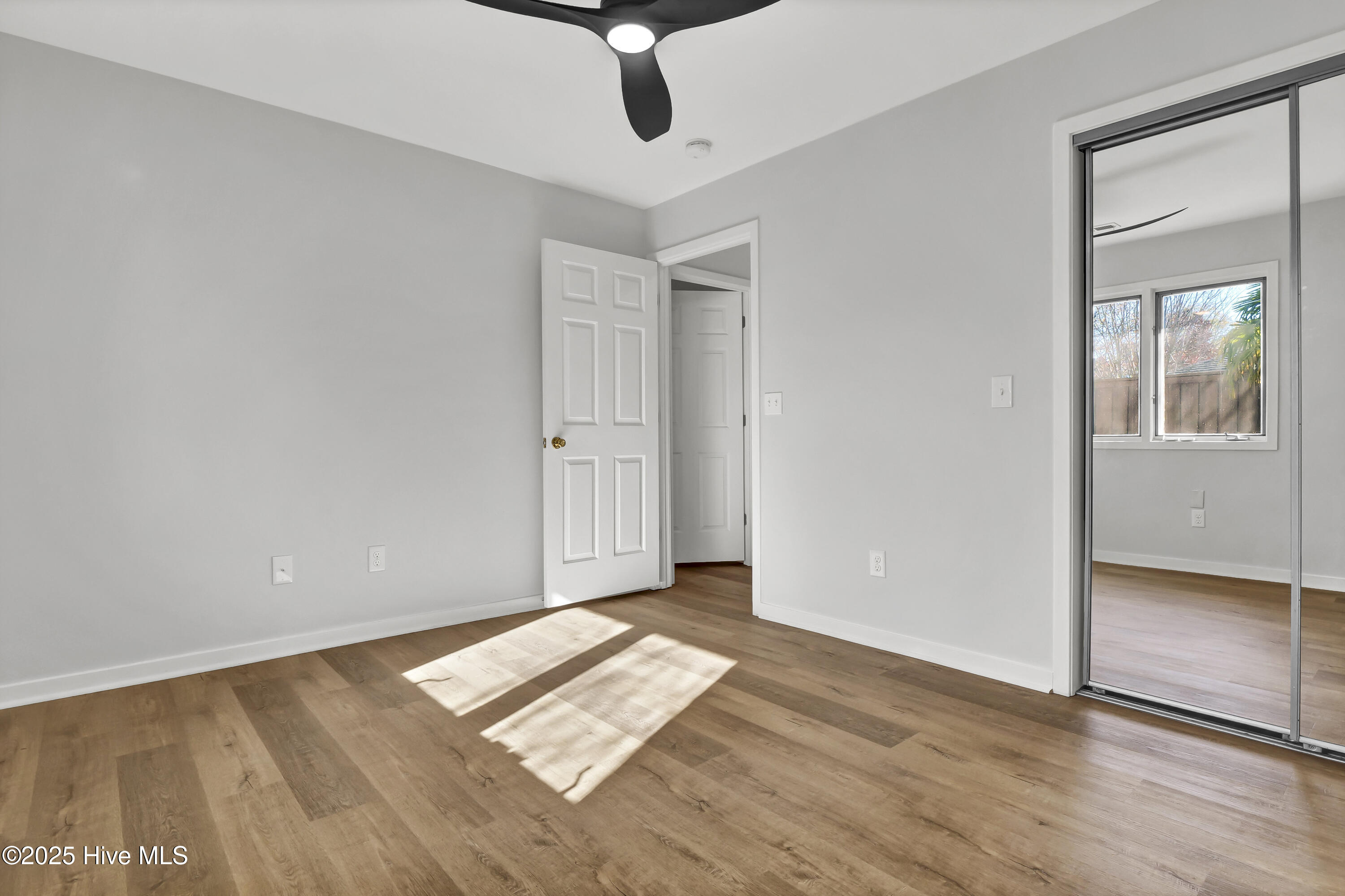 1210 Bayside Circle W