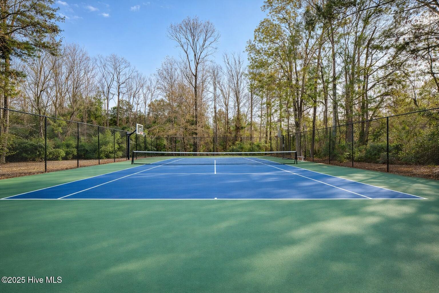 1210 Bayside Circle W