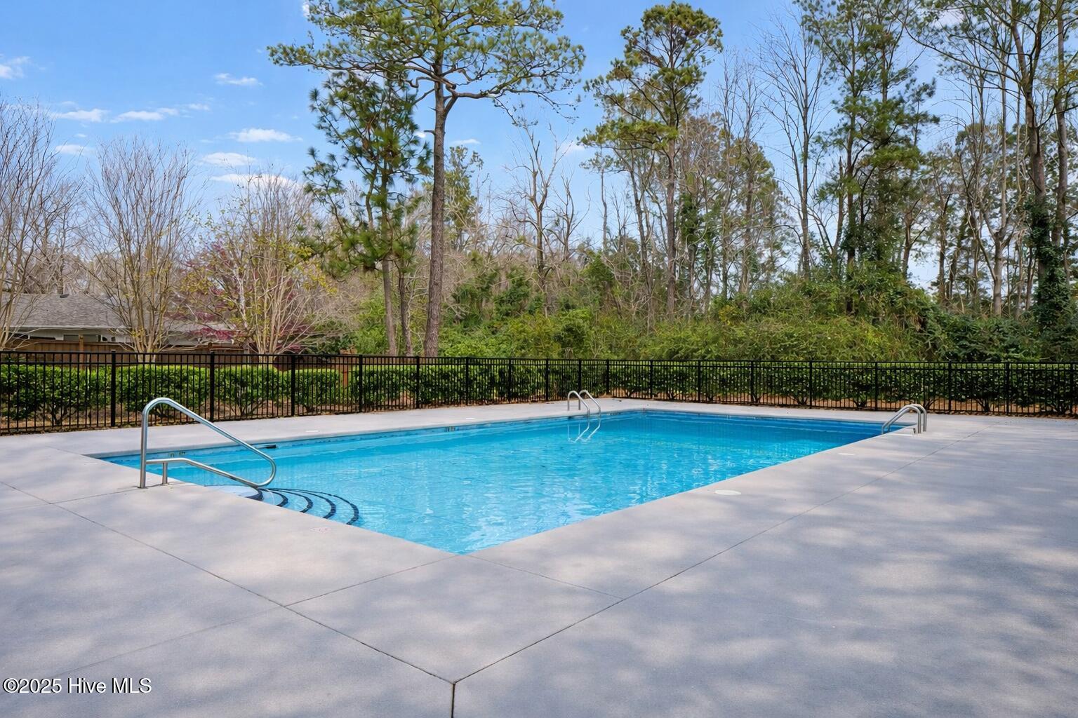 1210 Bayside Circle W