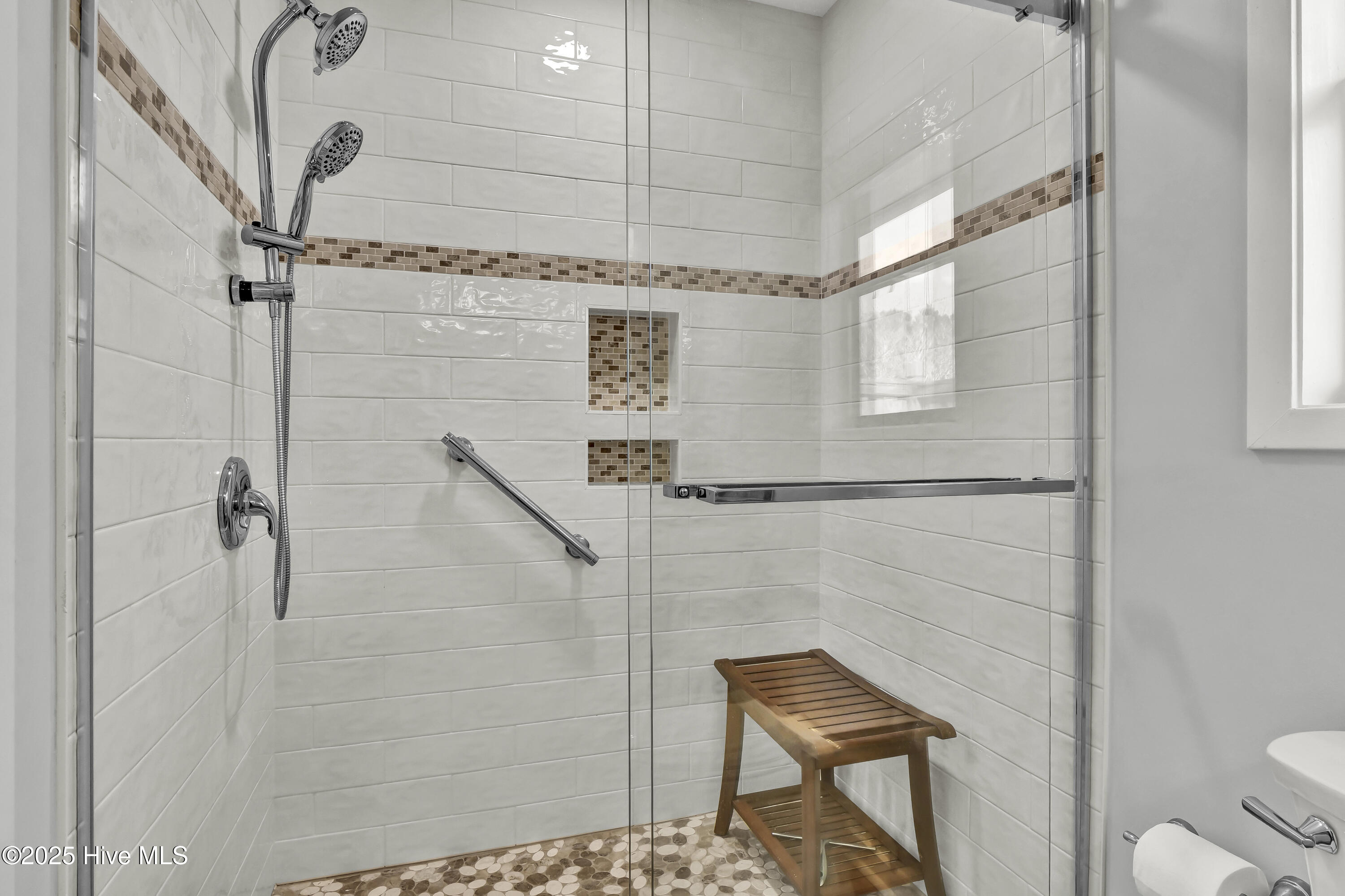 1210 Bayside Circle W