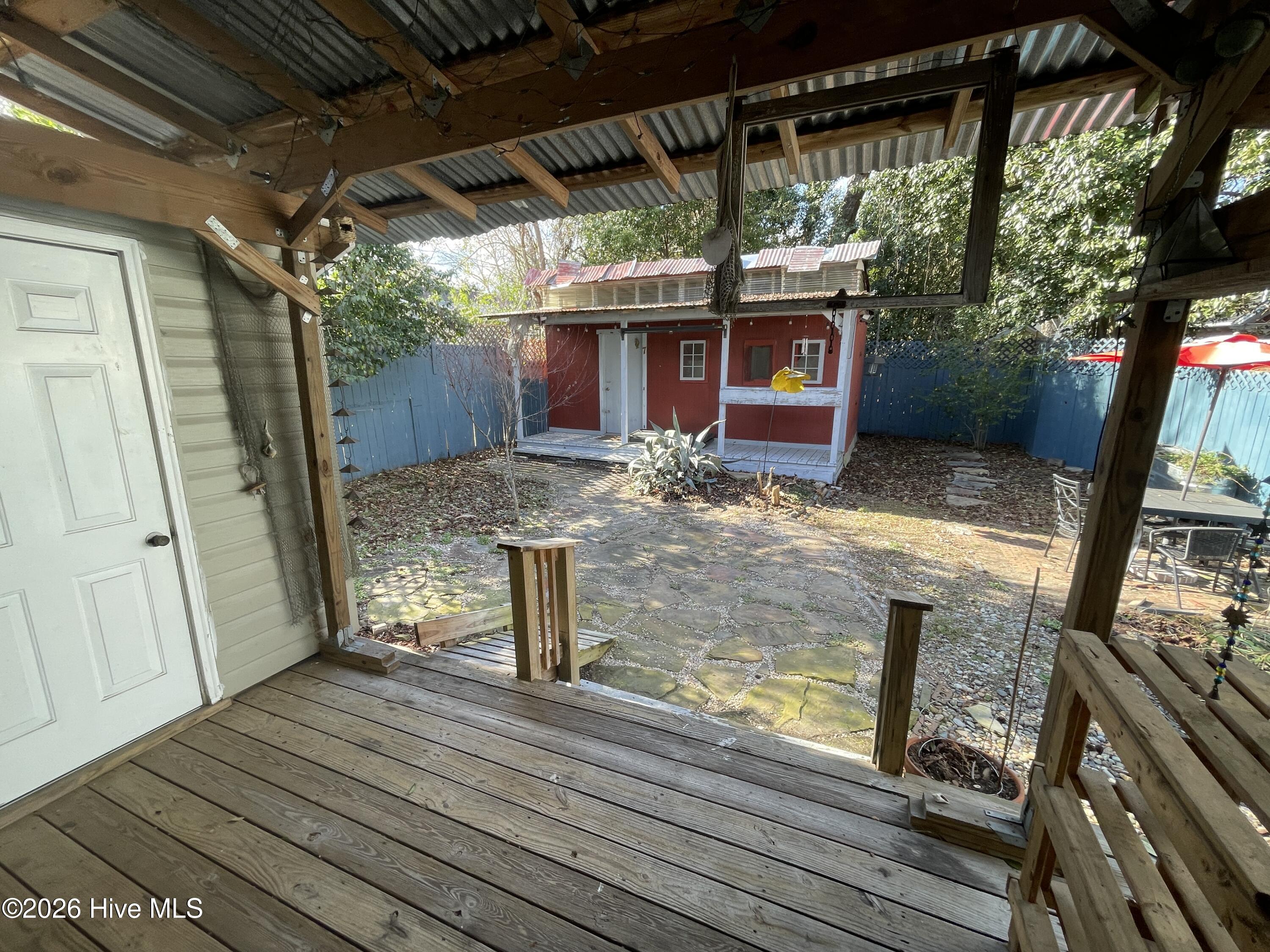1943 Hudson Drive