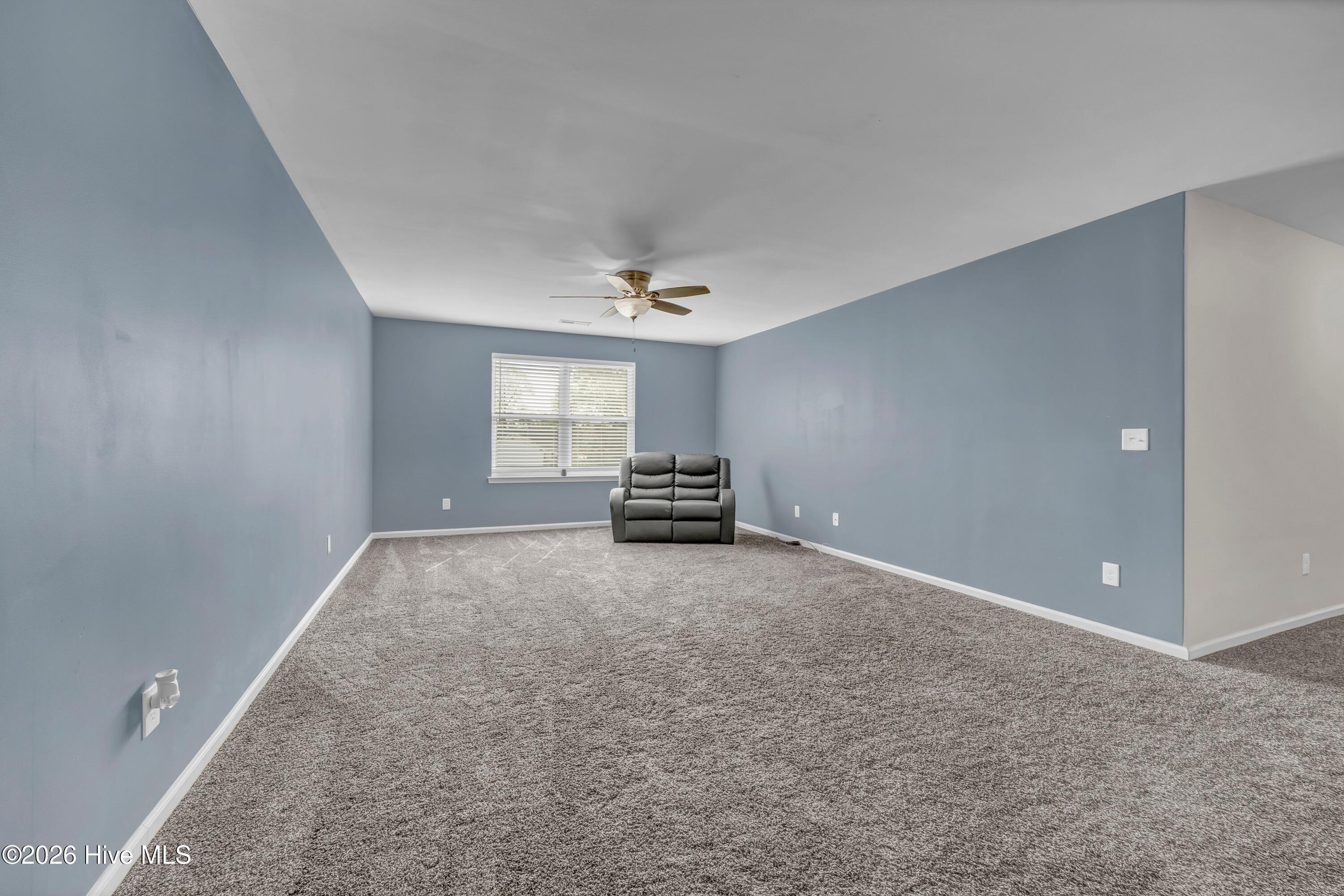 246 Fort Charles Drive NW