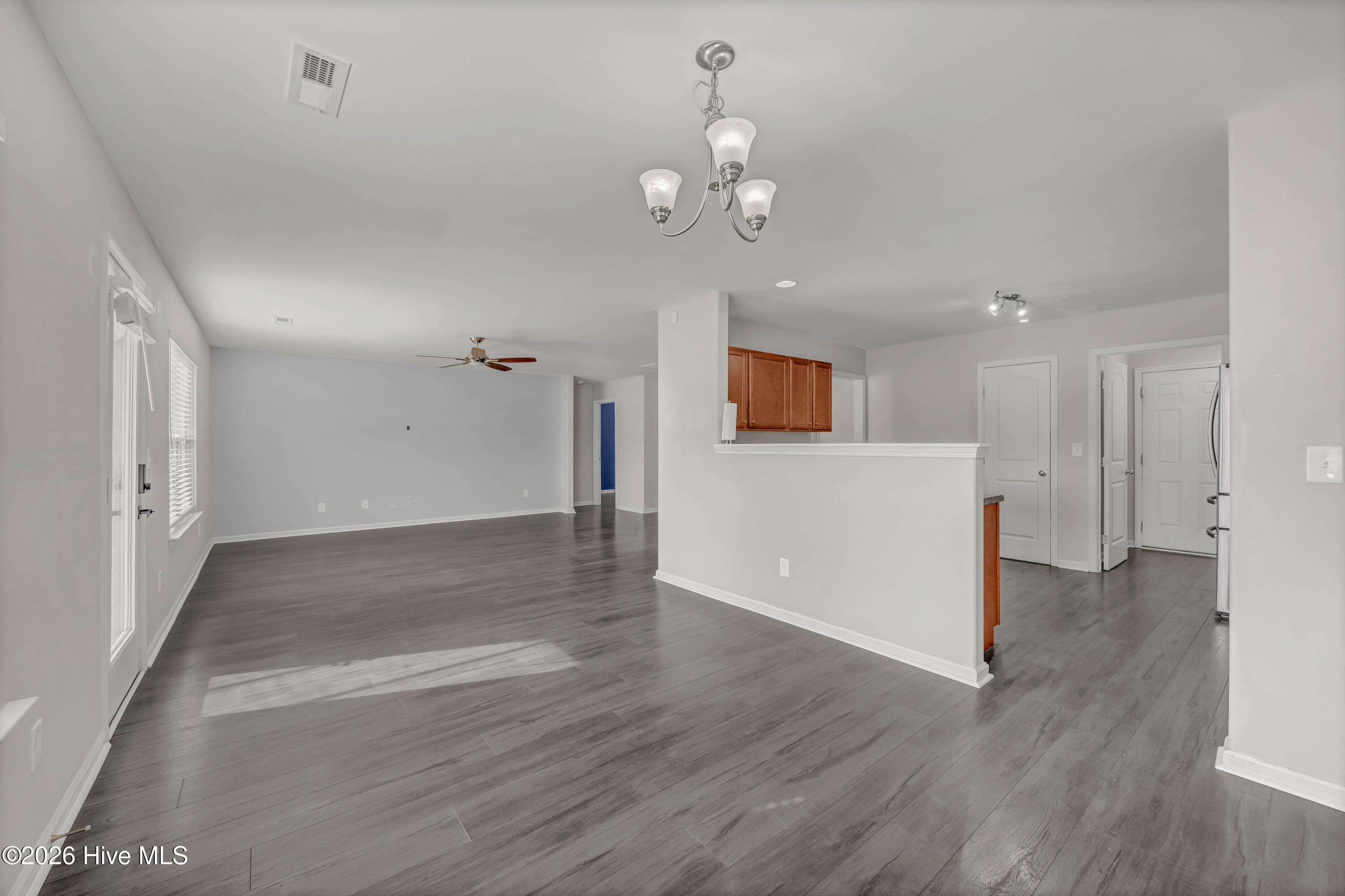 246 Fort Charles Drive NW