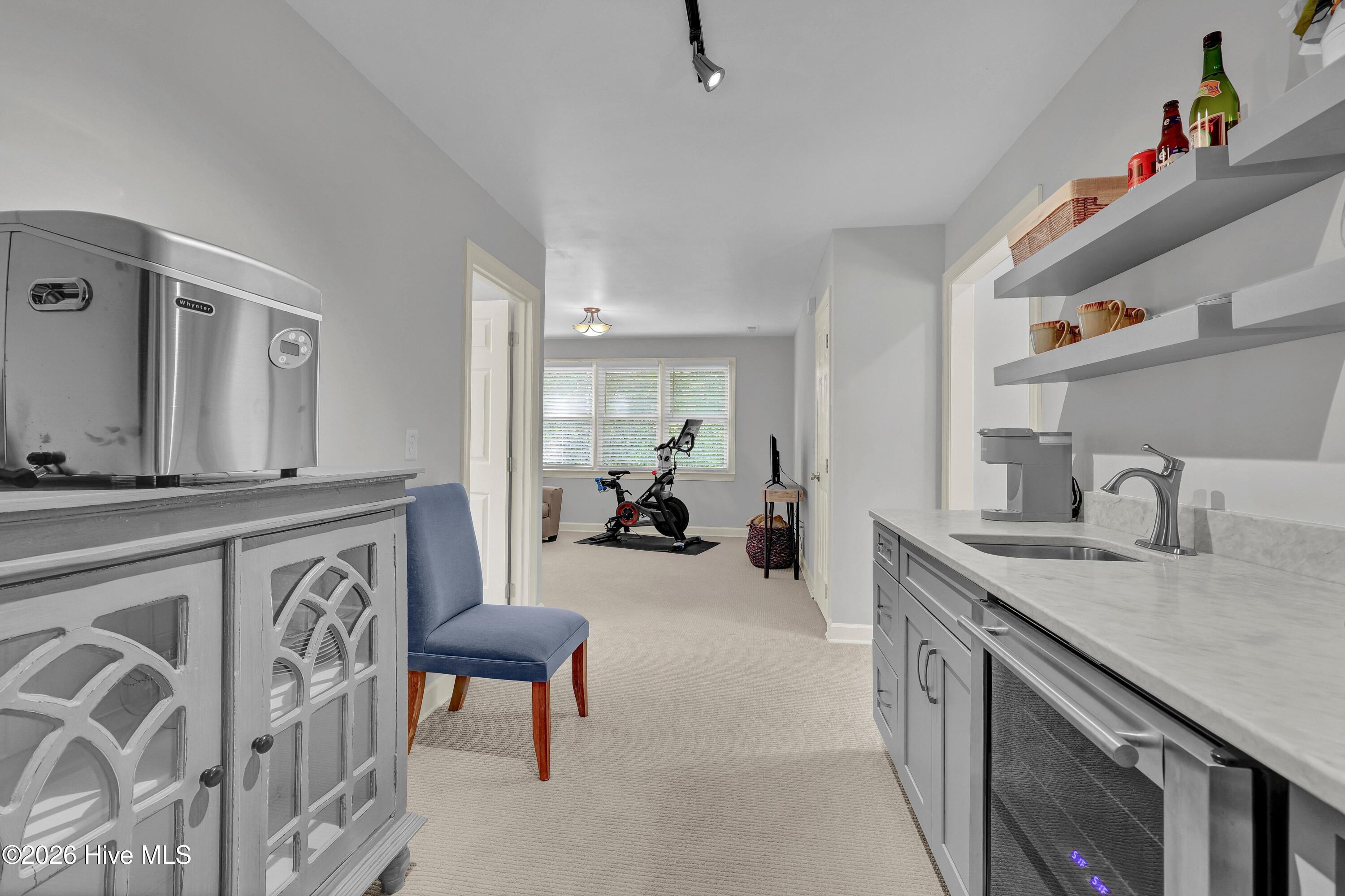 804 Oak Creek Place