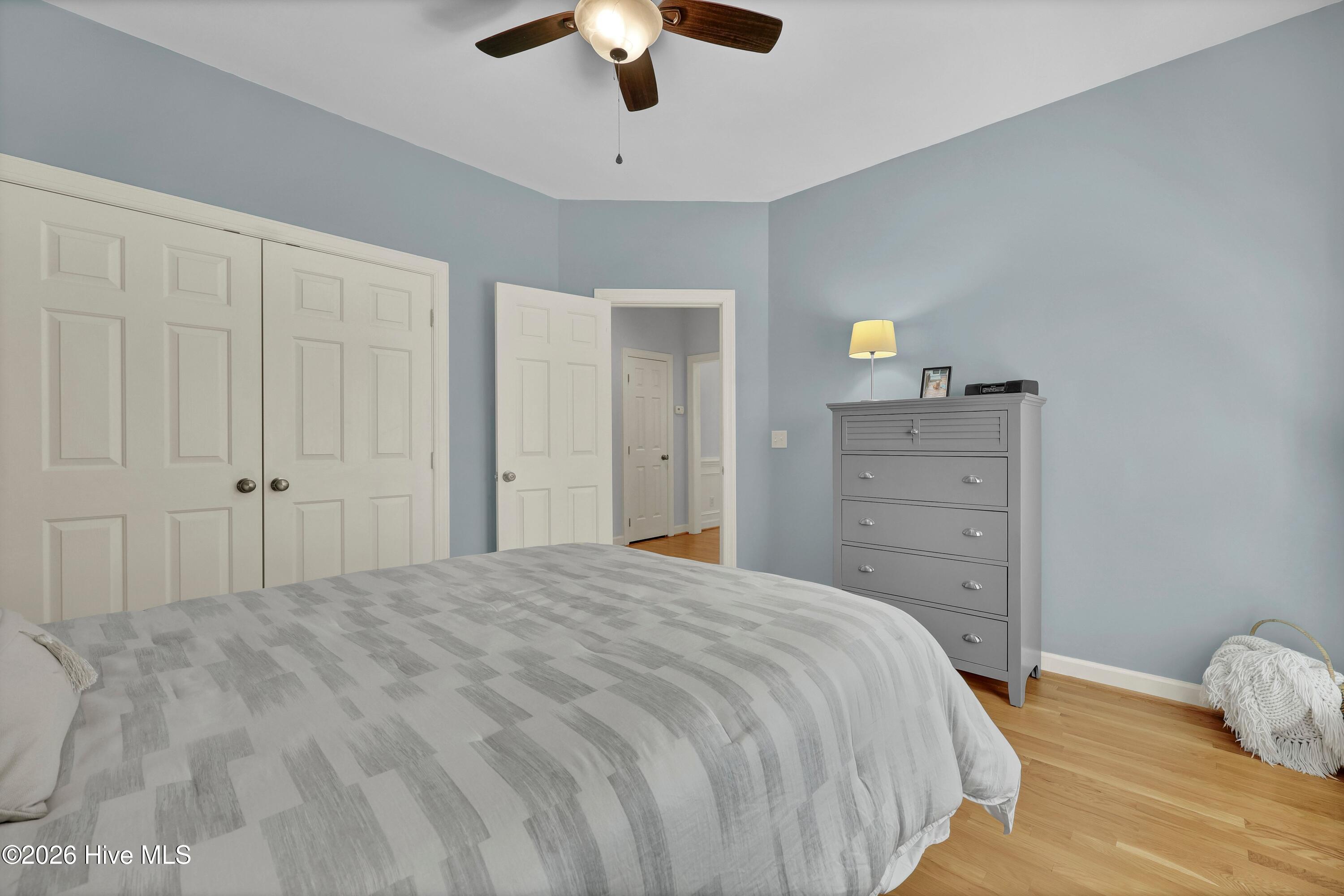 804 Oak Creek Place