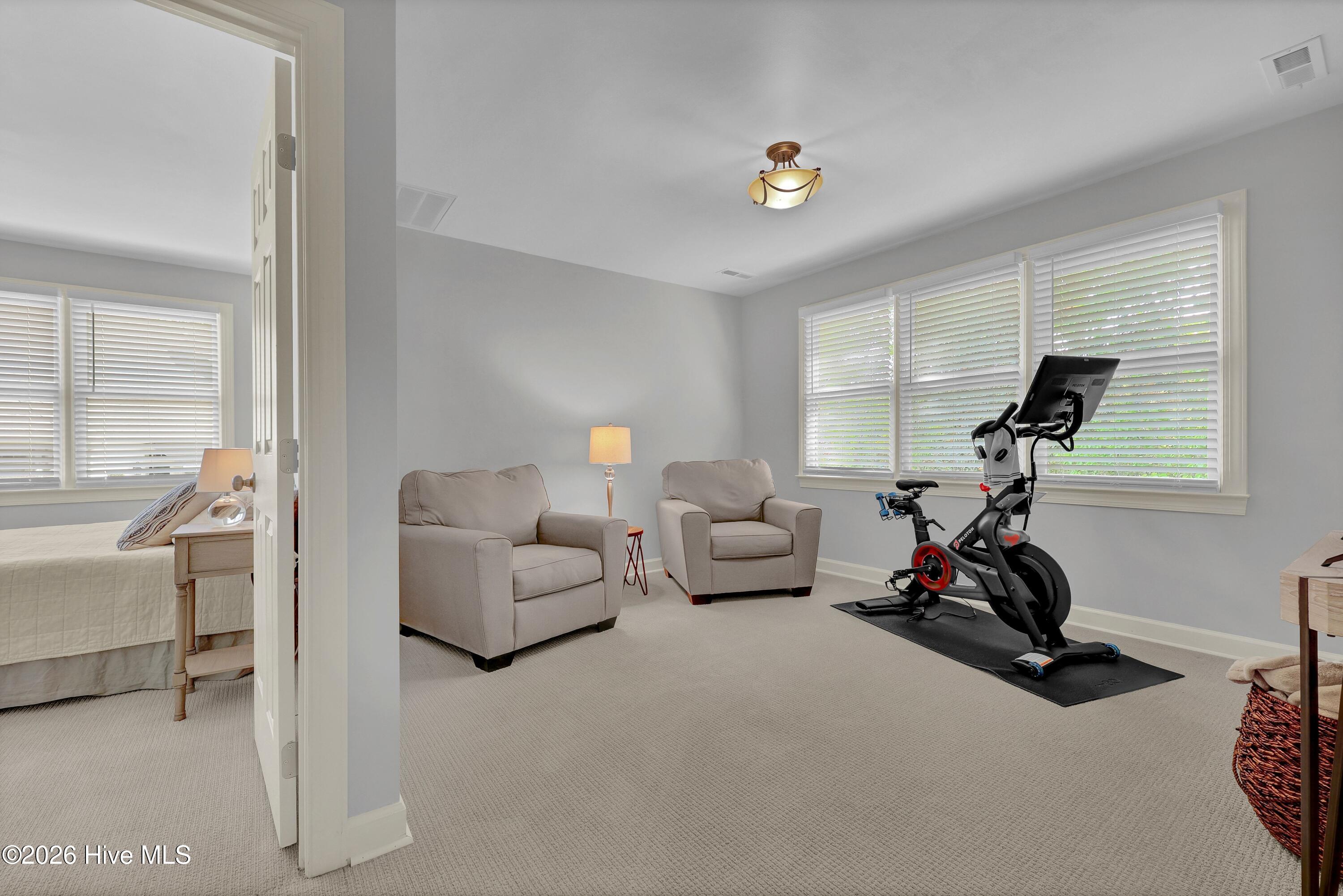 804 Oak Creek Place