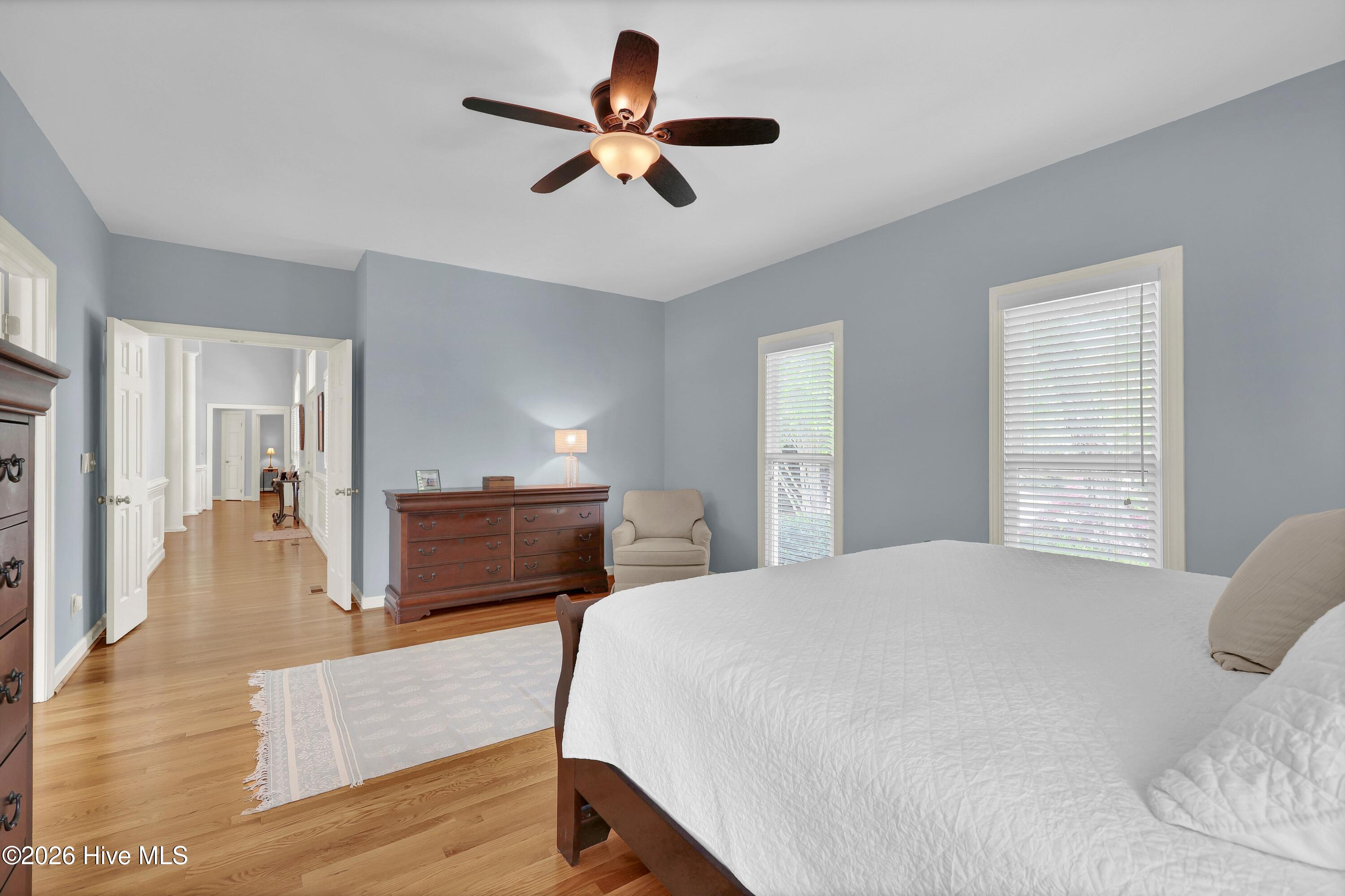 804 Oak Creek Place