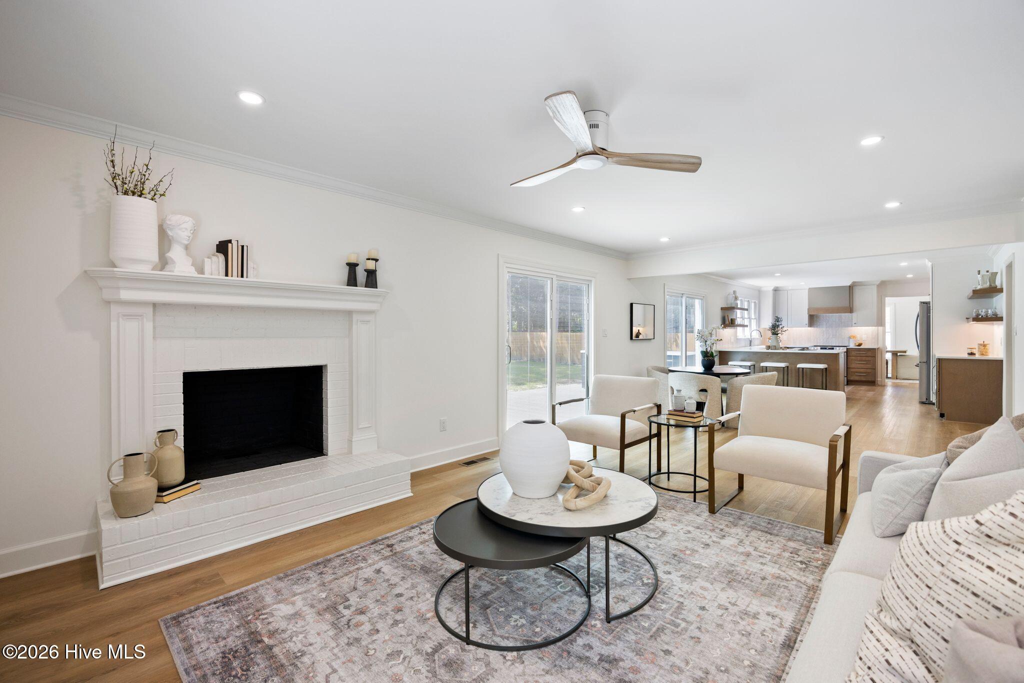 5748 Oak Bluff Lane
