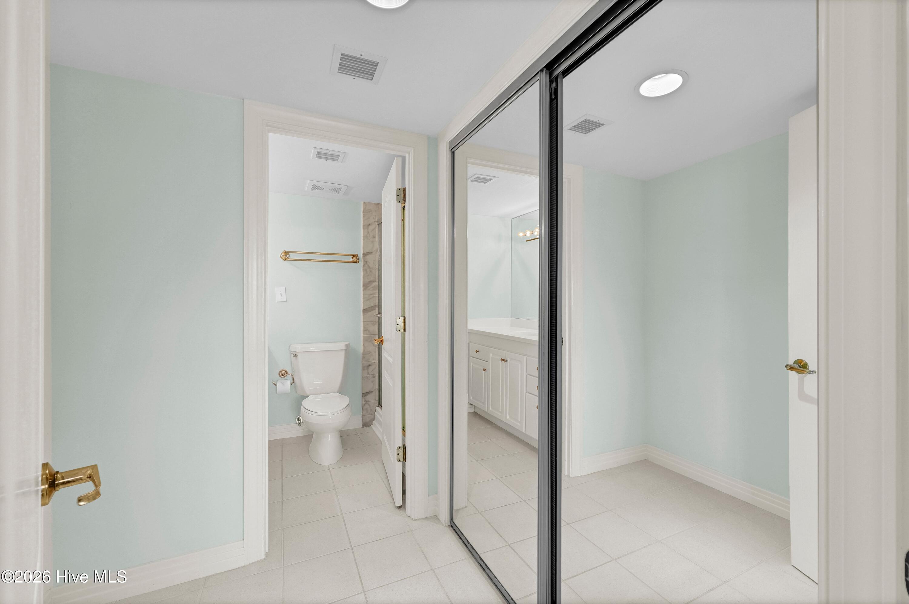 322 Causeway Drive Ste 1107