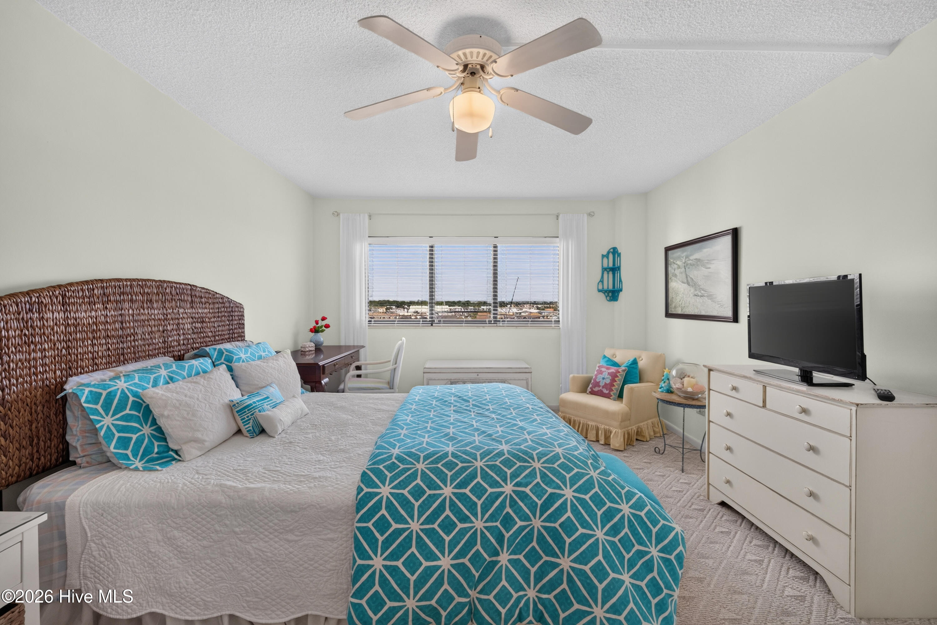 322 Causeway Drive Ste 601