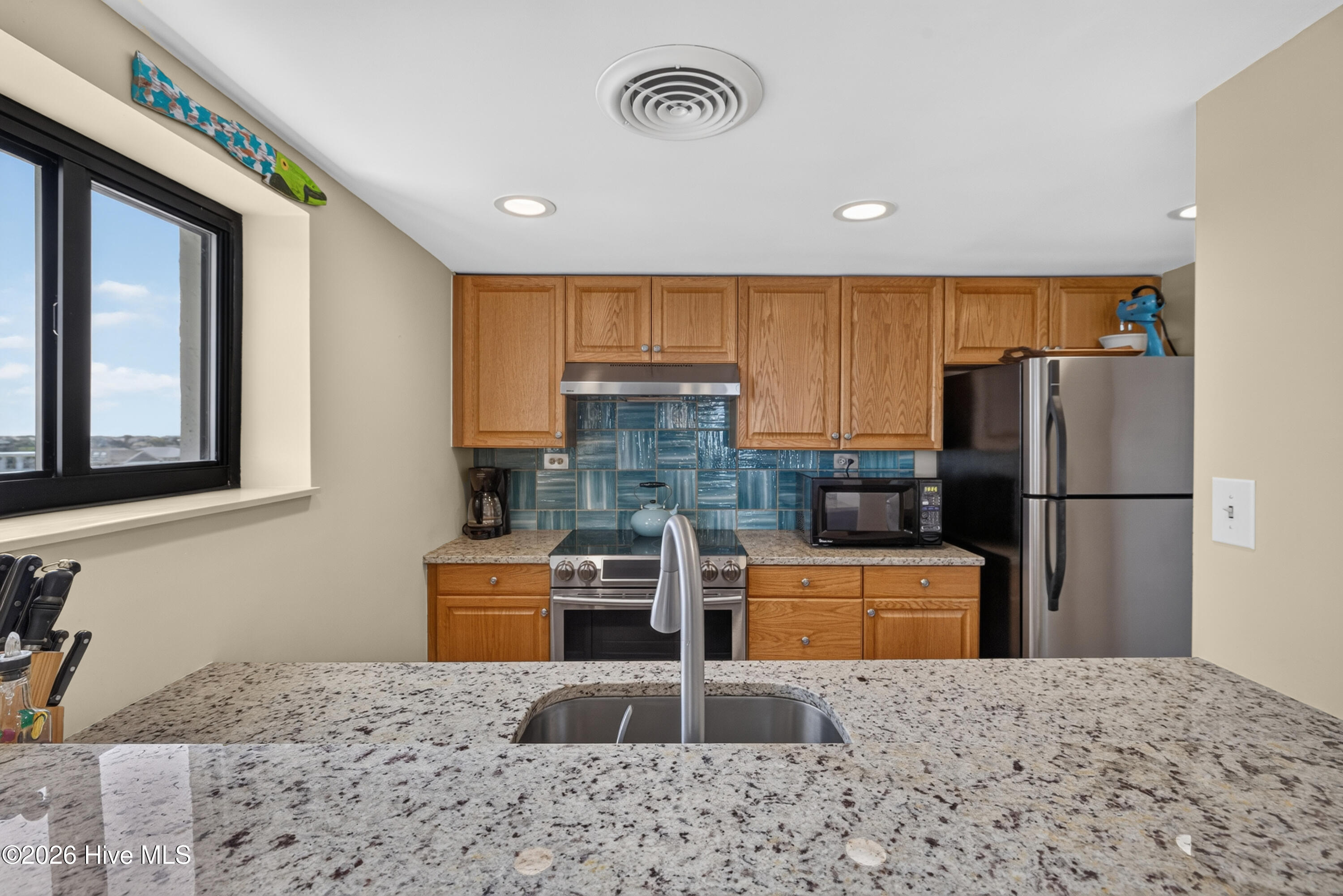 322 Causeway Drive Ste 601