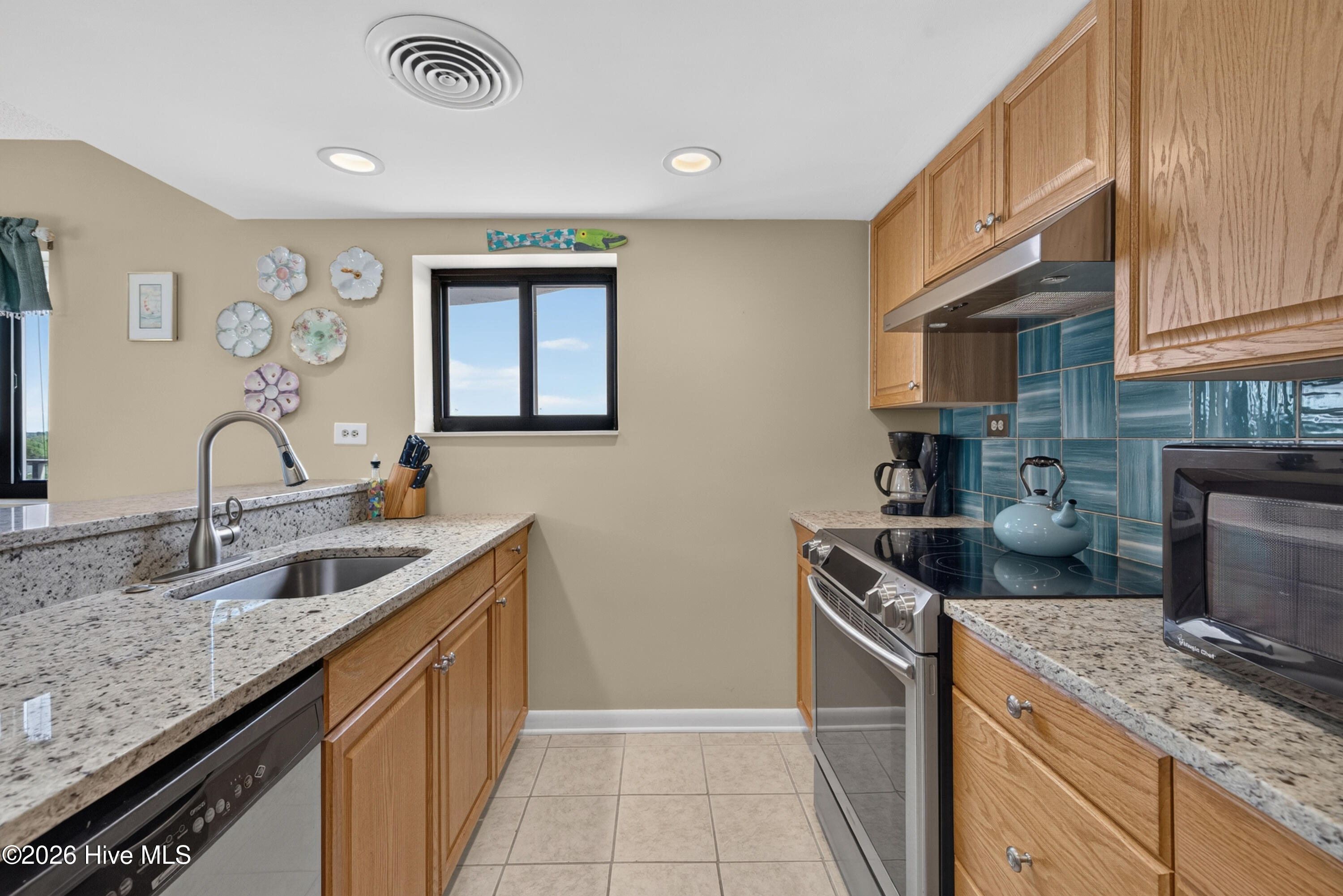 322 Causeway Drive Ste 601