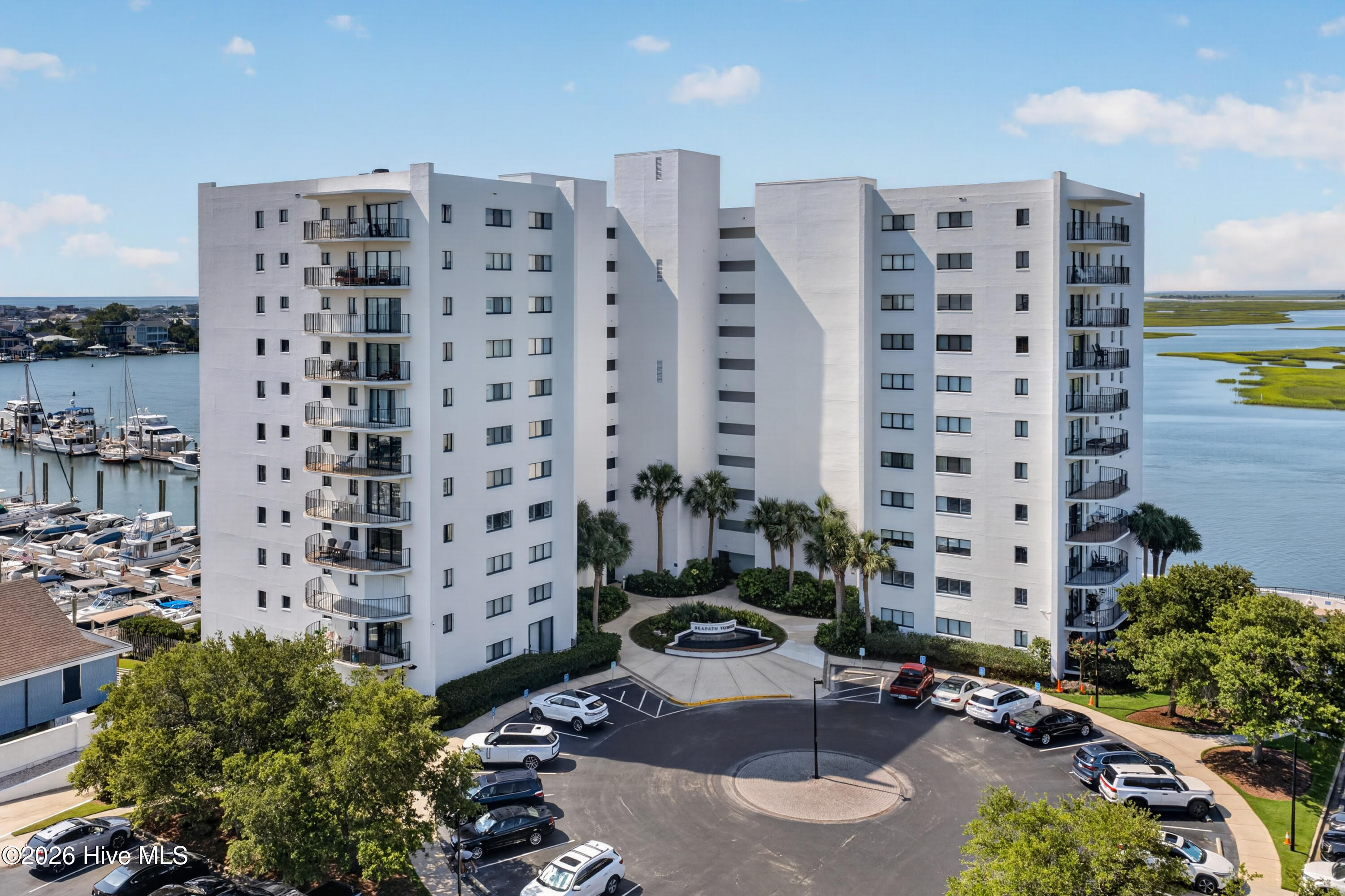 322 Causeway Drive Ste 601