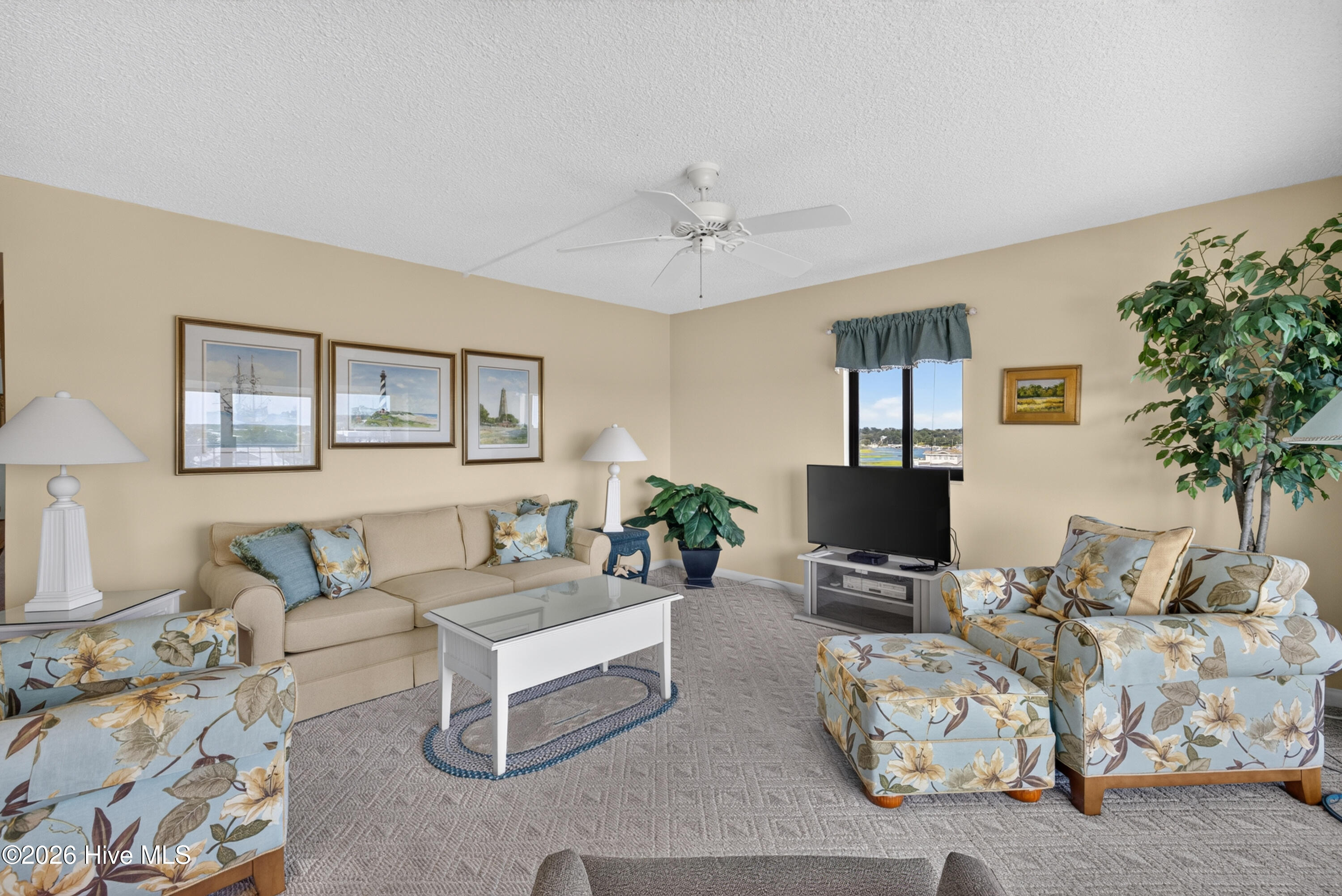 322 Causeway Drive Ste 601