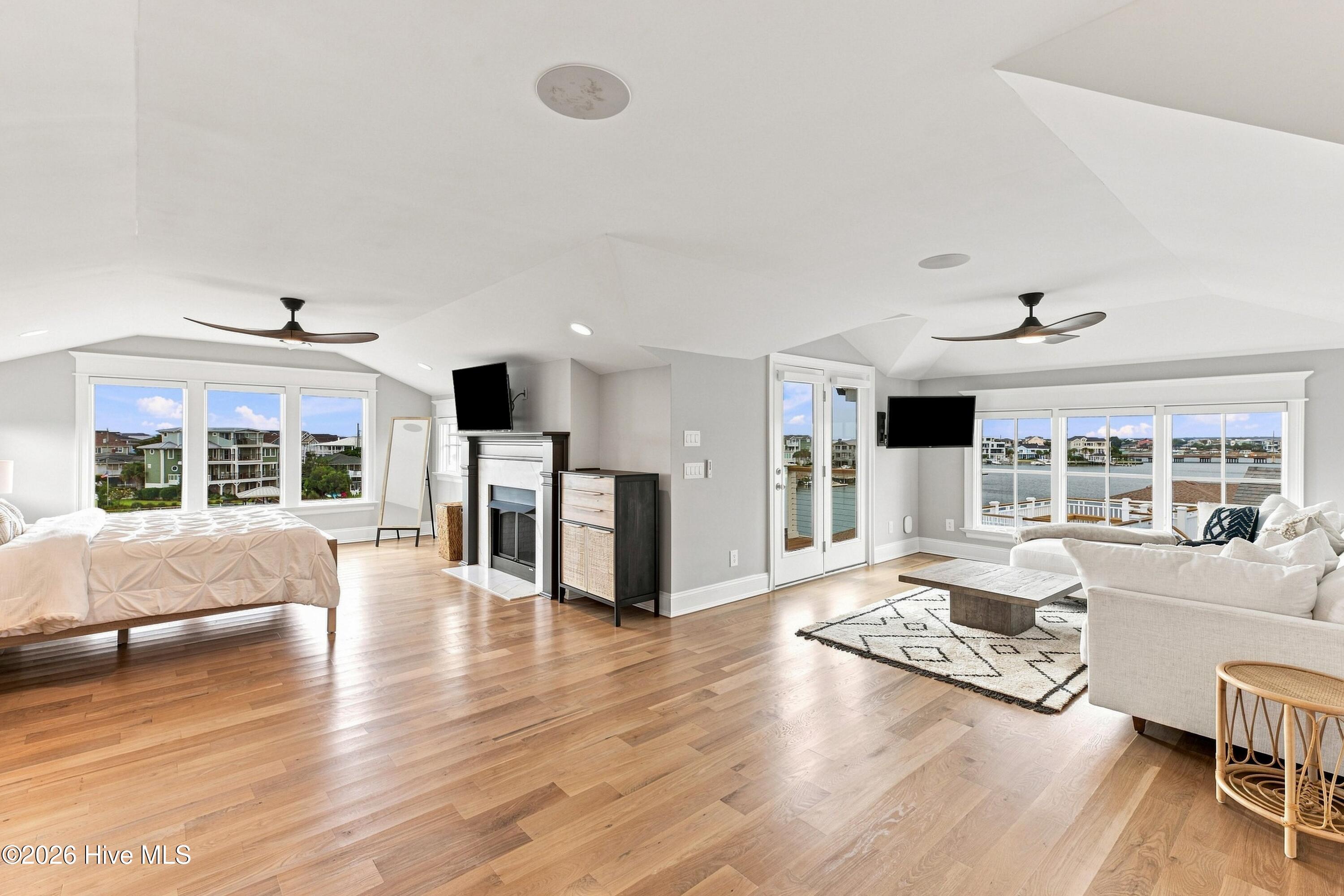 13 Bermuda Drive