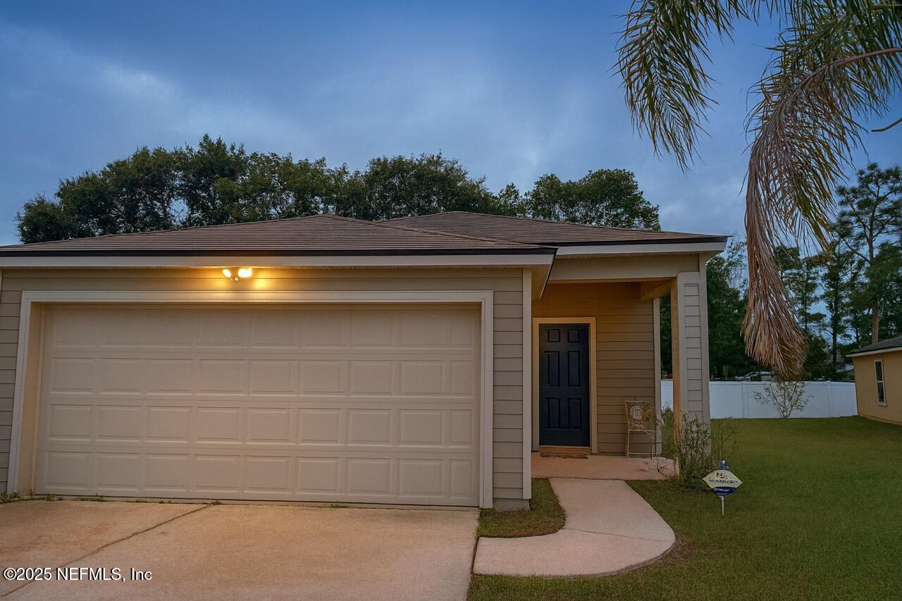 8481 JULIA MARIE Circle