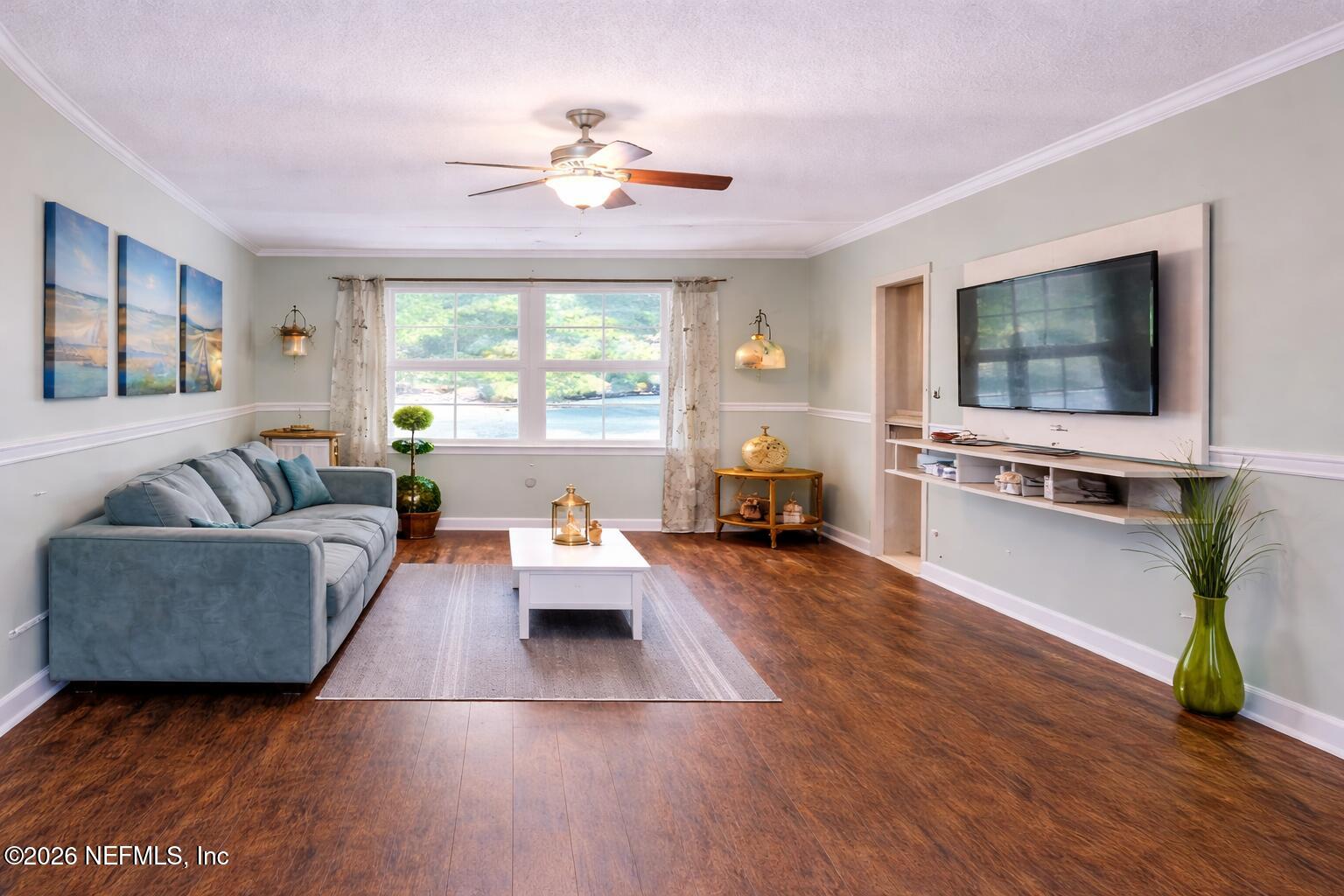 3930 UNIVERSITY CLUB Boulevard