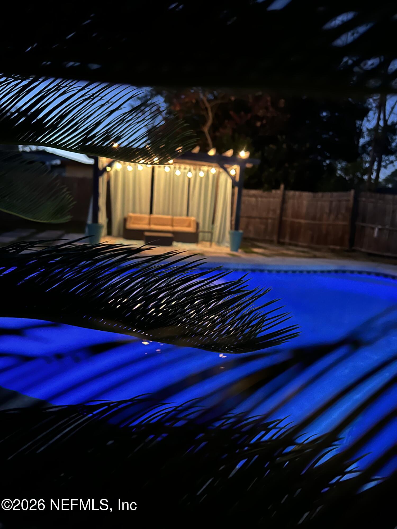 3930 UNIVERSITY CLUB Boulevard