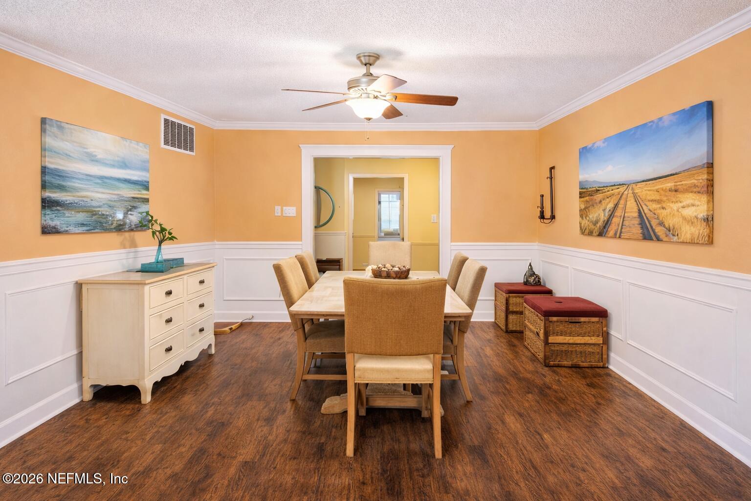 3930 UNIVERSITY CLUB Boulevard