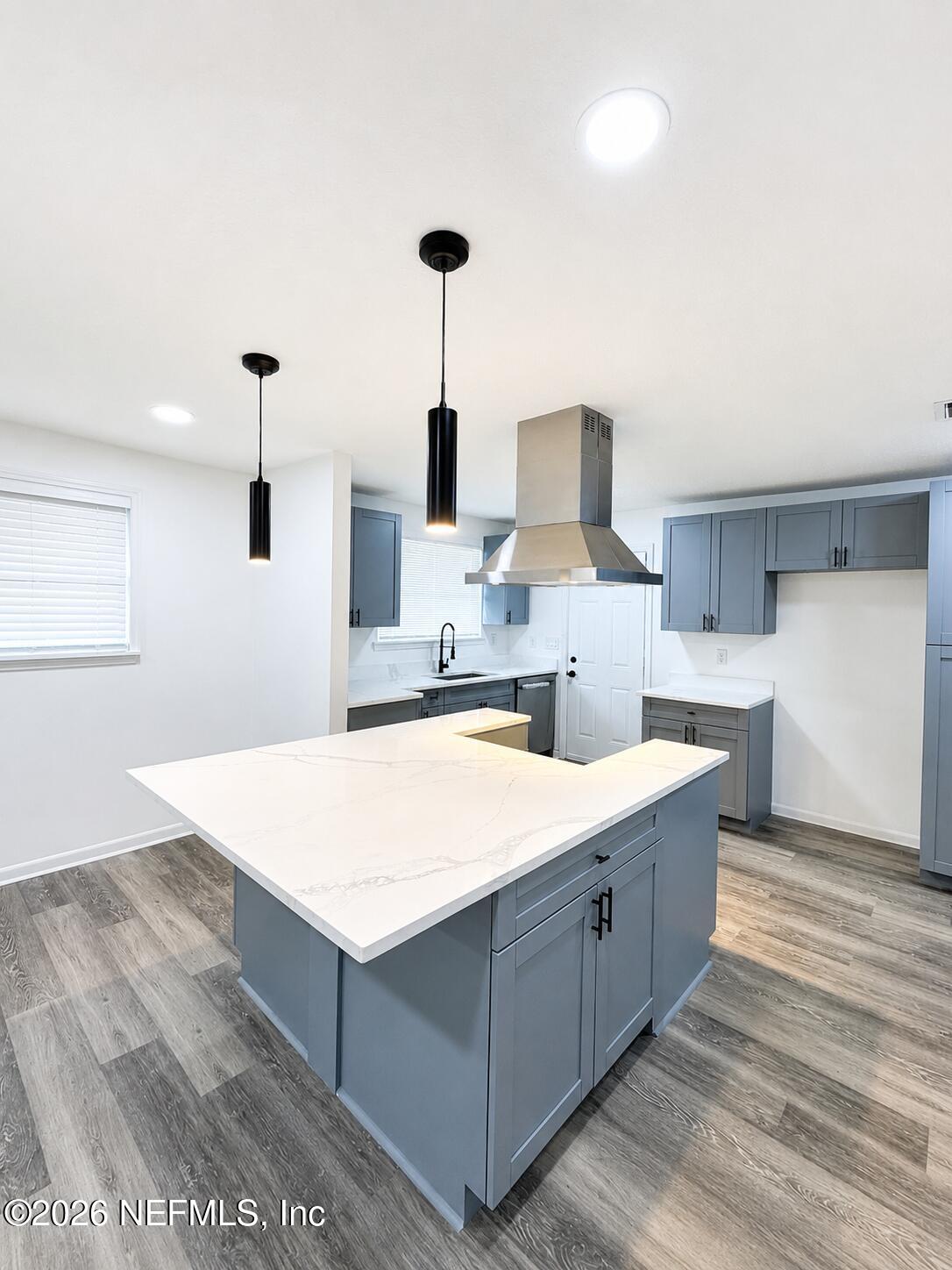 1611 W 27TH Street