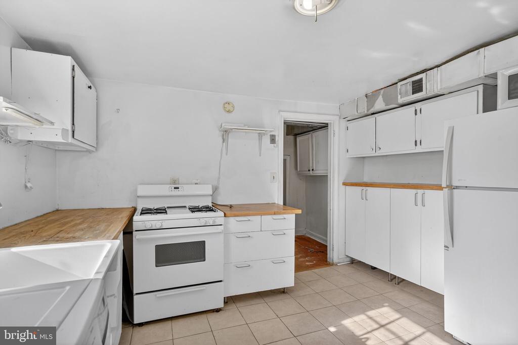 1701 6TH STREET NW