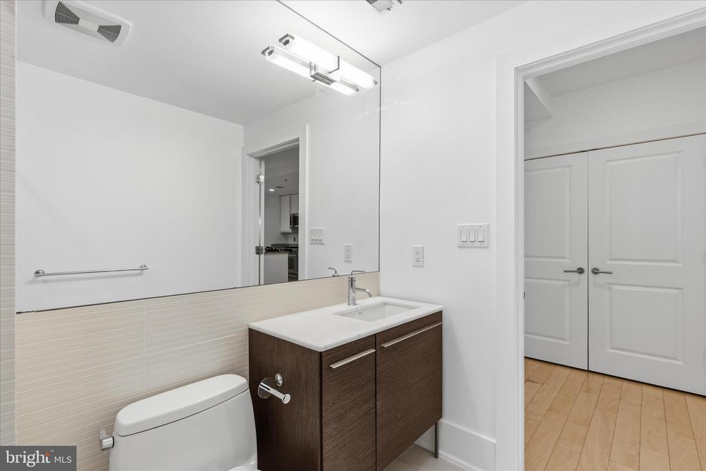 2818 CONNECTICUT AVENUE NW Unit: 5